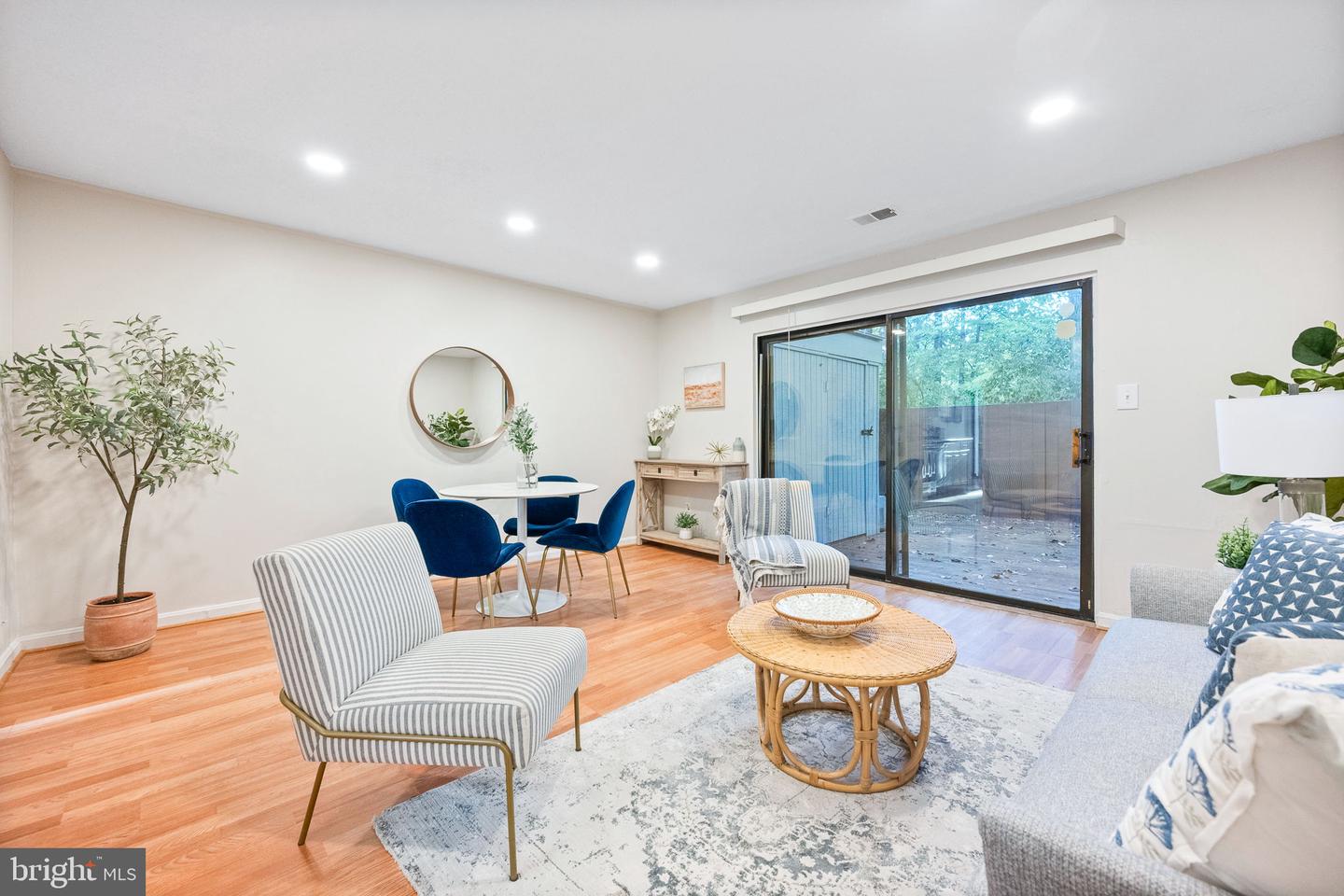 2340 SOUTHGATE SQ, RESTON, Virginia 20191, 2 Bedrooms Bedrooms, ,1 BathroomBathrooms,Residential,For sale,2340 SOUTHGATE SQ,VAFX2275764 MLS # VAFX2275764 2340 SOUTHGATE SQ, RESTON, Virginia 20191, 2 Bedrooms Bedrooms, ,1 BathroomBathrooms,Residential,For sale,2340 SOUTHGATE SQ,VAFX2275764 MLS # VAFX2275764