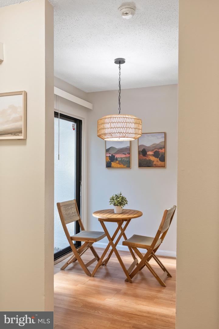 2340 SOUTHGATE SQ, RESTON, Virginia 20191, 2 Bedrooms Bedrooms, ,1 BathroomBathrooms,Residential,For sale,2340 SOUTHGATE SQ,VAFX2275764 MLS # VAFX2275764 2340 SOUTHGATE SQ, RESTON, Virginia 20191, 2 Bedrooms Bedrooms, ,1 BathroomBathrooms,Residential,For sale,2340 SOUTHGATE SQ,VAFX2275764 MLS # VAFX2275764