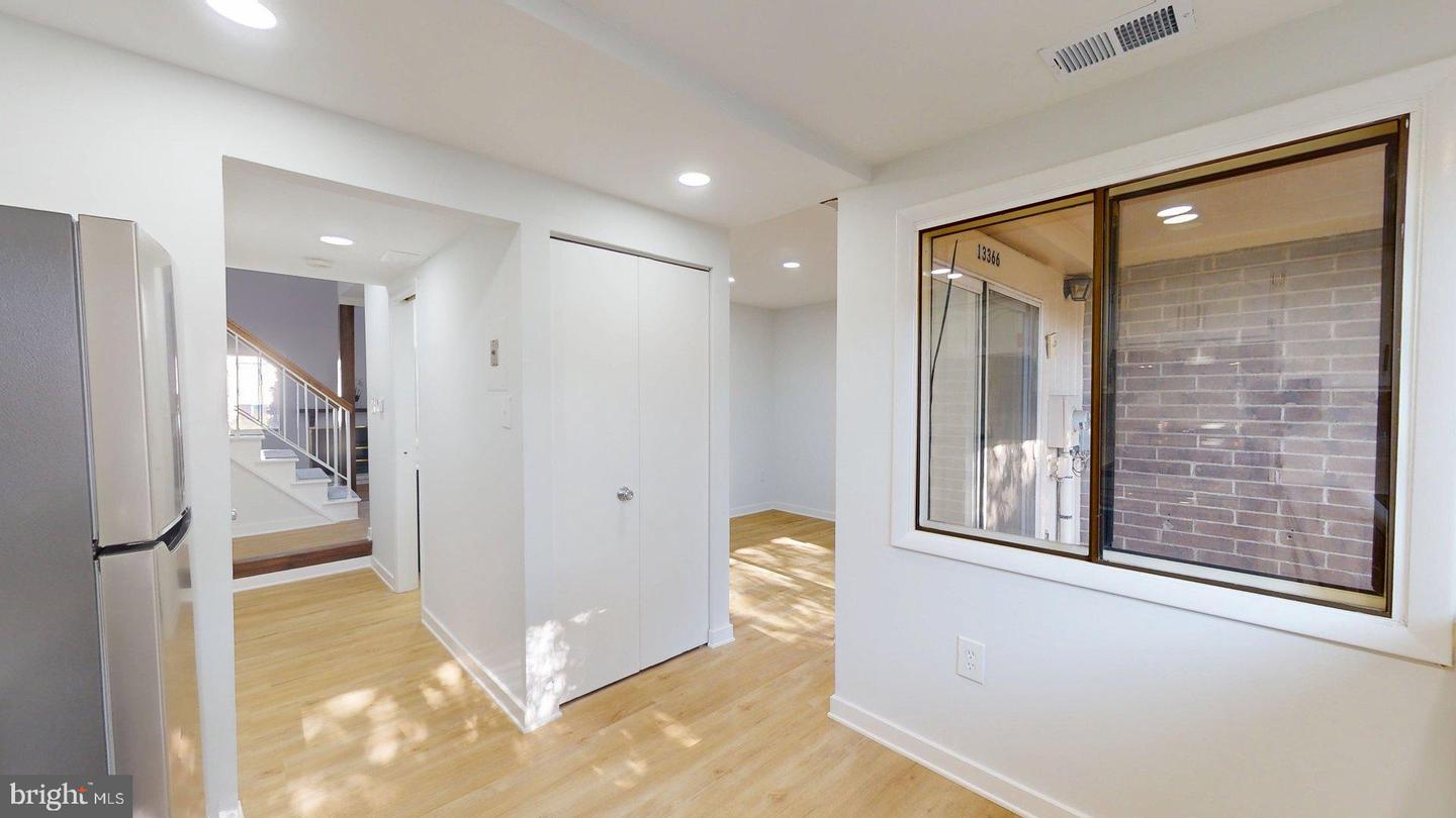 13366 HUNGERFORD PL, HERNDON, Virginia 20170, 2 Bedrooms Bedrooms, ,1 BathroomBathrooms,Residential,For sale,13366 HUNGERFORD PL,VAFX2275786 MLS # VAFX2275786 13366 HUNGERFORD PL, HERNDON, Virginia 20170, 2 Bedrooms Bedrooms, ,1 BathroomBathrooms,Residential,For sale,13366 HUNGERFORD PL,VAFX2275786 MLS # VAFX2275786
