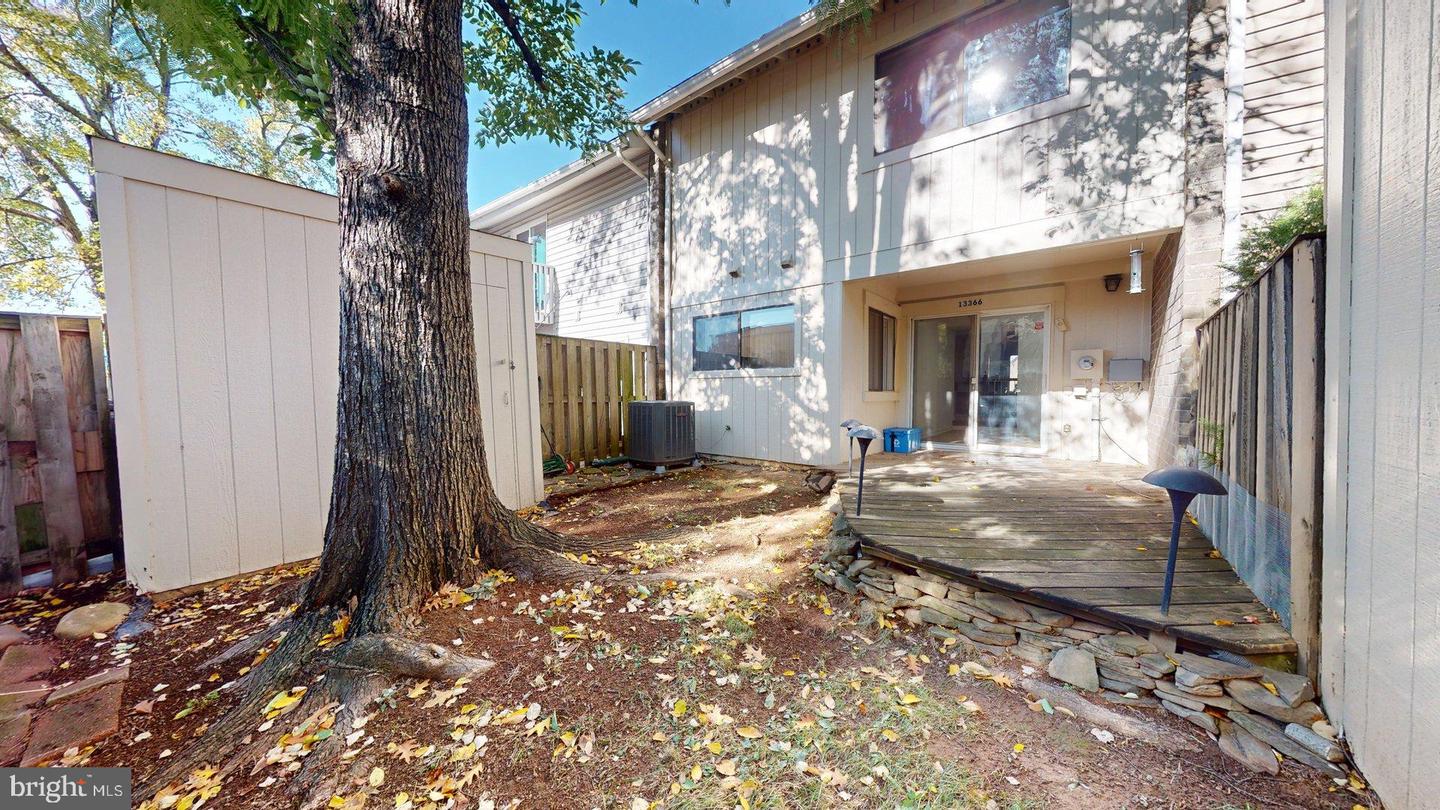 13366 HUNGERFORD PL, HERNDON, Virginia 20170, 2 Bedrooms Bedrooms, ,1 BathroomBathrooms,Residential,For sale,13366 HUNGERFORD PL,VAFX2275786 MLS # VAFX2275786 13366 HUNGERFORD PL, HERNDON, Virginia 20170, 2 Bedrooms Bedrooms, ,1 BathroomBathrooms,Residential,For sale,13366 HUNGERFORD PL,VAFX2275786 MLS # VAFX2275786