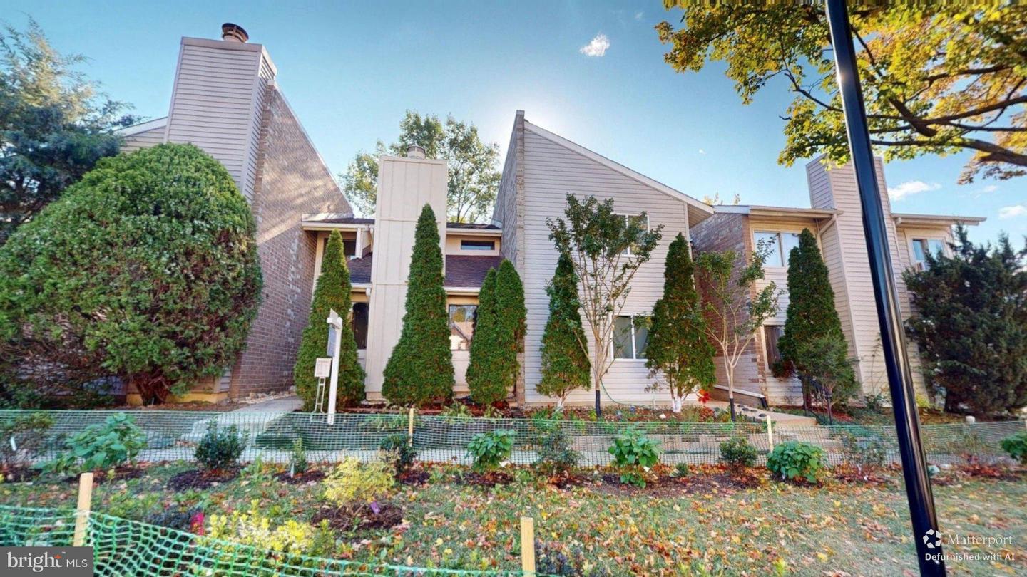 13366 HUNGERFORD PL, HERNDON, Virginia 20170, 2 Bedrooms Bedrooms, ,1 BathroomBathrooms,Residential,For sale,13366 HUNGERFORD PL,VAFX2275786 MLS # VAFX2275786 13366 HUNGERFORD PL, HERNDON, Virginia 20170, 2 Bedrooms Bedrooms, ,1 BathroomBathrooms,Residential,For sale,13366 HUNGERFORD PL,VAFX2275786 MLS # VAFX2275786