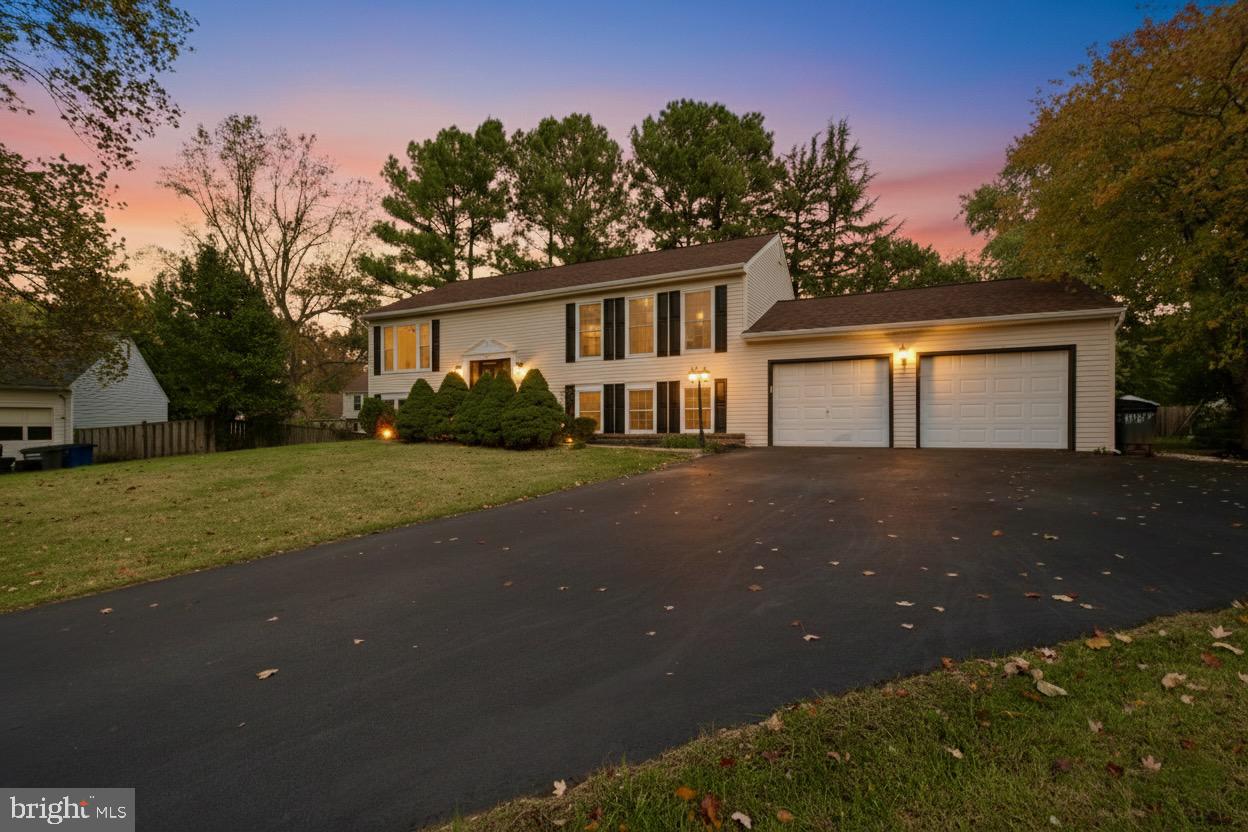 10217 MCKEAN CT, GREAT FALLS, Virginia 22066, 4 Bedrooms Bedrooms, ,3 BathroomsBathrooms,Residential,For sale,10217 MCKEAN CT,VALO2109482 MLS # VALO2109482 10217 MCKEAN CT, GREAT FALLS, Virginia 22066, 4 Bedrooms Bedrooms, ,3 BathroomsBathrooms,Residential,For sale,10217 MCKEAN CT,VALO2109482 MLS # VALO2109482