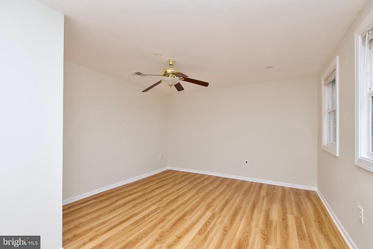 10217 MCKEAN CT, GREAT FALLS, Virginia 22066, 4 Bedrooms Bedrooms, ,3 BathroomsBathrooms,Residential,For sale,10217 MCKEAN CT,VALO2109482 MLS # VALO2109482 10217 MCKEAN CT, GREAT FALLS, Virginia 22066, 4 Bedrooms Bedrooms, ,3 BathroomsBathrooms,Residential,For sale,10217 MCKEAN CT,VALO2109482 MLS # VALO2109482