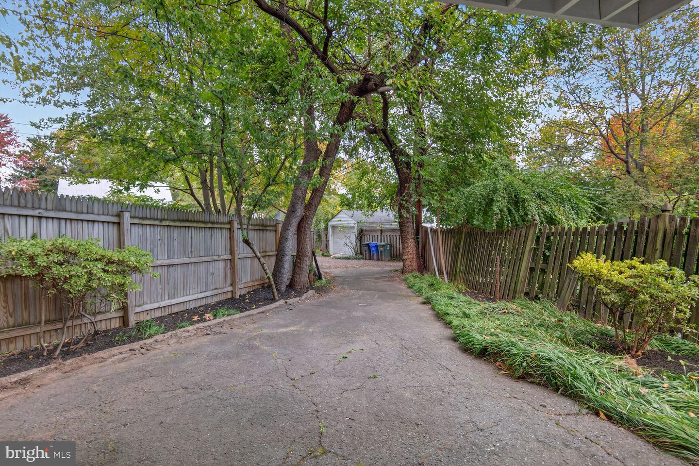 1013 26TH ST S, ARLINGTON, Virginia 22202, 4 Bedrooms Bedrooms, ,2 BathroomsBathrooms,Residential,For sale,1013 26TH ST S,VAAR2065254 MLS # VAAR2065254 1013 26TH ST S, ARLINGTON, Virginia 22202, 4 Bedrooms Bedrooms, ,2 BathroomsBathrooms,Residential,For sale,1013 26TH ST S,VAAR2065254 MLS # VAAR2065254
