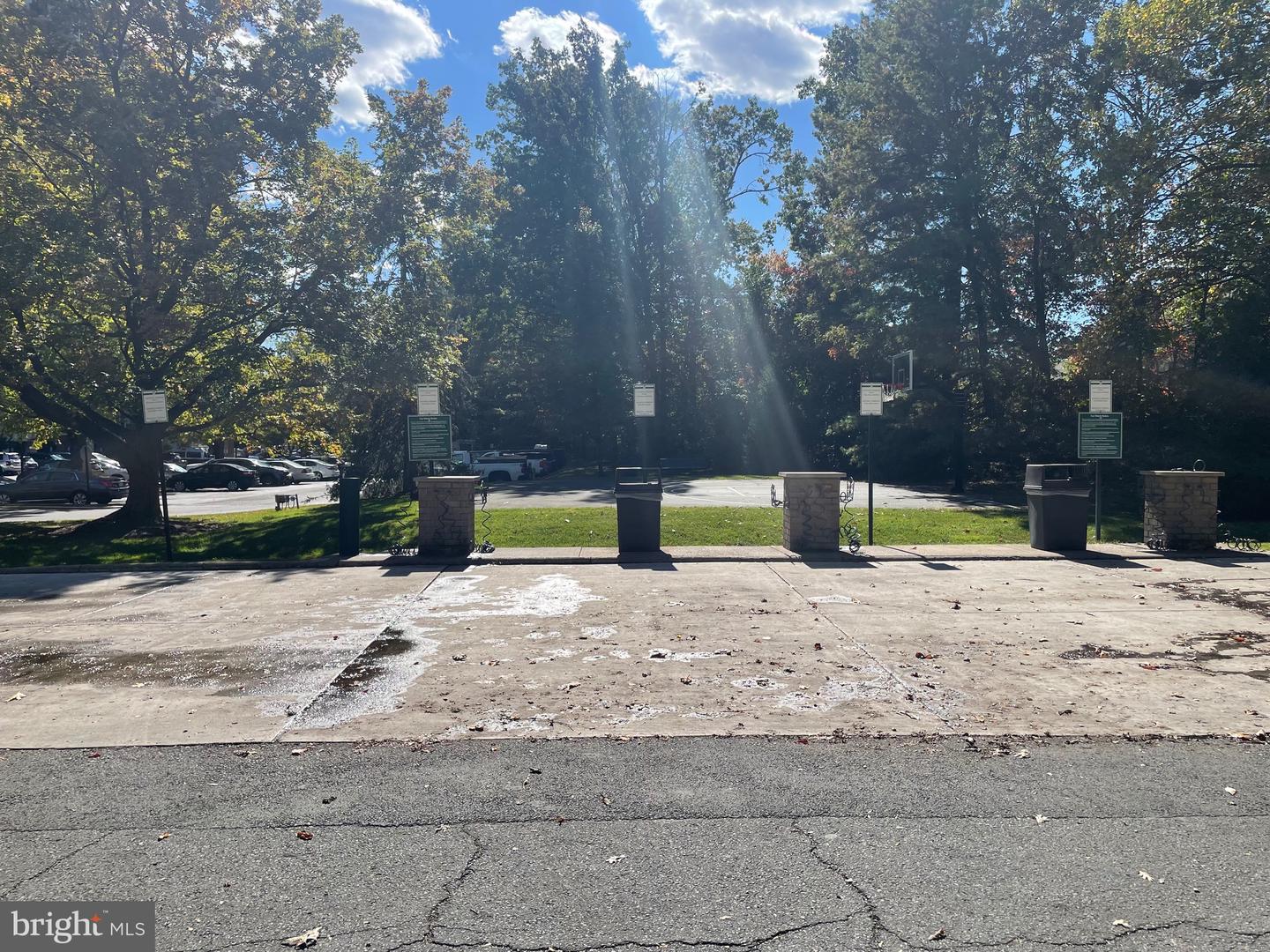 205 YOAKUM PKWY #823, ALEXANDRIA, Virginia 22304, 2 Bedrooms Bedrooms, ,2 BathroomsBathrooms,Residential,For sale,205 YOAKUM PKWY #823,VAAX2051096 MLS # VAAX2051096