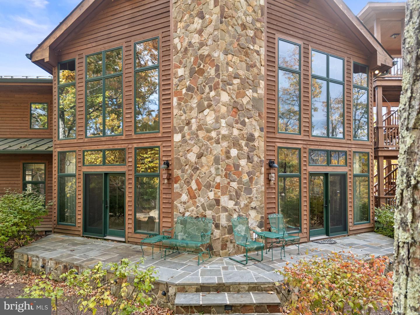 1631 BACK MOUNTAIN RD, WINCHESTER, Virginia 22603, 5 Bedrooms Bedrooms, ,2 BathroomsBathrooms,Residential,For sale,1631 BACK MOUNTAIN RD,VAFV2037610 MLS # VAFV2037610