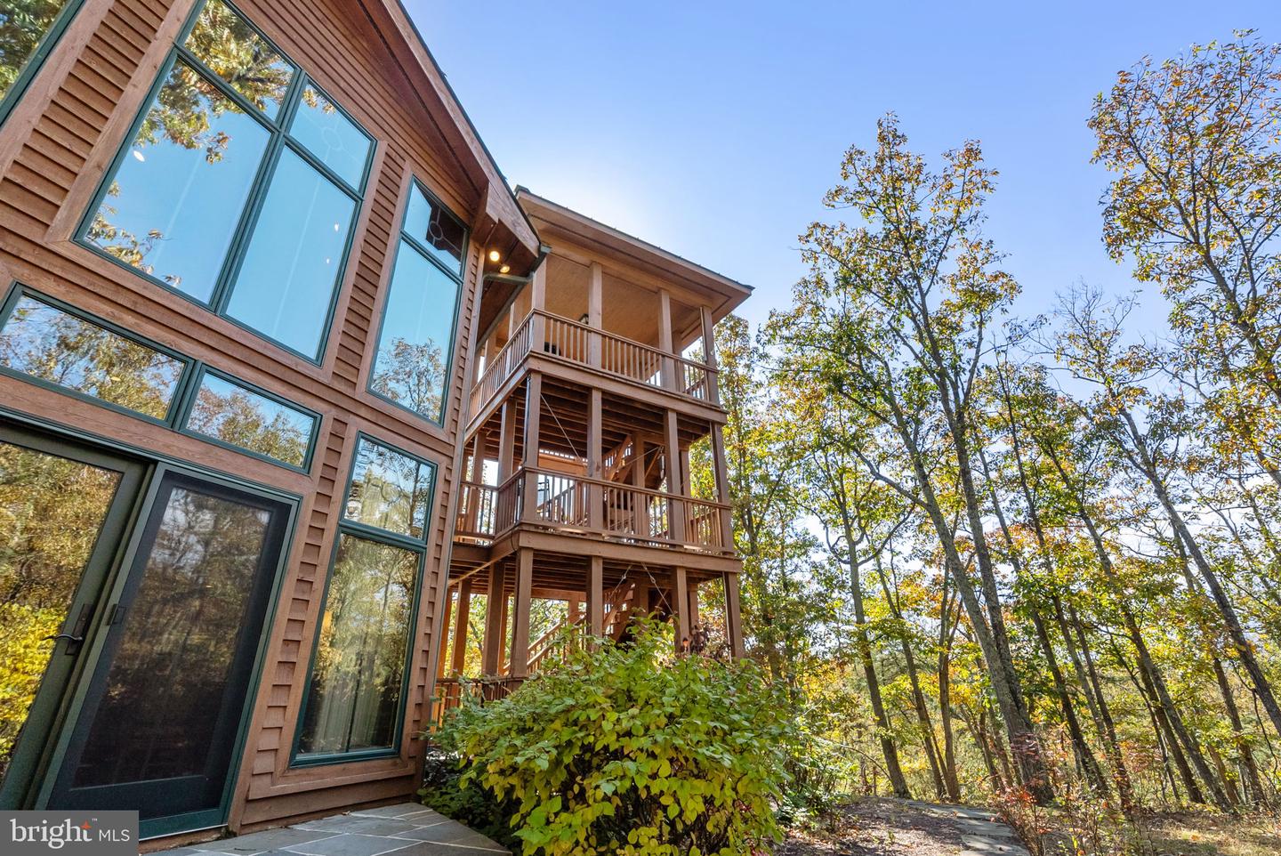 1631 BACK MOUNTAIN RD, WINCHESTER, Virginia 22603, 5 Bedrooms Bedrooms, ,2 BathroomsBathrooms,Residential,For sale,1631 BACK MOUNTAIN RD,VAFV2037610 MLS # VAFV2037610