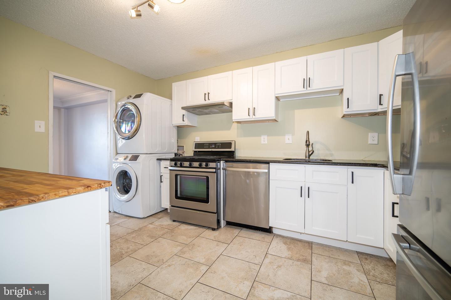 3705 S GEORGE MASON DR #1617S, FALLS CHURCH, Virginia 22041, 2 Bedrooms Bedrooms, ,2 BathroomsBathrooms,Residential,For sale,3705 S GEORGE MASON DR #1617S,VAFX2275652 MLS # VAFX2275652 3705 S GEORGE MASON DR #1617S, FALLS CHURCH, Virginia 22041, 2 Bedrooms Bedrooms, ,2 BathroomsBathrooms,Residential,For sale,3705 S GEORGE MASON DR #1617S,VAFX2275652 MLS # VAFX2275652