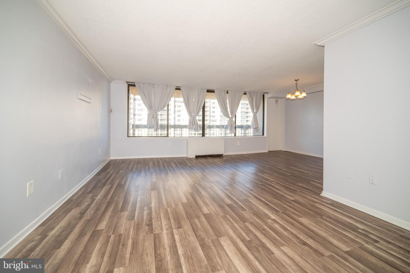 3705 S GEORGE MASON DR #1617S, FALLS CHURCH, Virginia 22041, 2 Bedrooms Bedrooms, ,2 BathroomsBathrooms,Residential,For sale,3705 S GEORGE MASON DR #1617S,VAFX2275652 MLS # VAFX2275652 3705 S GEORGE MASON DR #1617S, FALLS CHURCH, Virginia 22041, 2 Bedrooms Bedrooms, ,2 BathroomsBathrooms,Residential,For sale,3705 S GEORGE MASON DR #1617S,VAFX2275652 MLS # VAFX2275652
