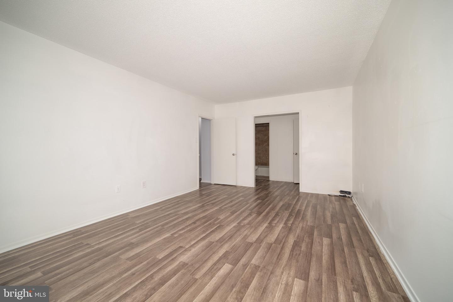 3705 S GEORGE MASON DR #1617S, FALLS CHURCH, Virginia 22041, 2 Bedrooms Bedrooms, ,2 BathroomsBathrooms,Residential,For sale,3705 S GEORGE MASON DR #1617S,VAFX2275652 MLS # VAFX2275652 3705 S GEORGE MASON DR #1617S, FALLS CHURCH, Virginia 22041, 2 Bedrooms Bedrooms, ,2 BathroomsBathrooms,Residential,For sale,3705 S GEORGE MASON DR #1617S,VAFX2275652 MLS # VAFX2275652