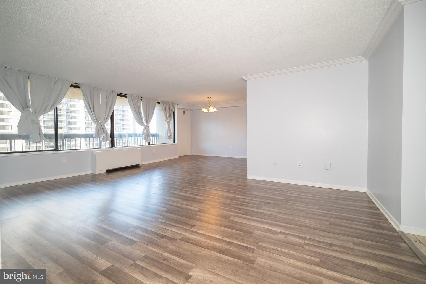 3705 S GEORGE MASON DR #1617S, FALLS CHURCH, Virginia 22041, 2 Bedrooms Bedrooms, ,2 BathroomsBathrooms,Residential,For sale,3705 S GEORGE MASON DR #1617S,VAFX2275652 MLS # VAFX2275652 3705 S GEORGE MASON DR #1617S, FALLS CHURCH, Virginia 22041, 2 Bedrooms Bedrooms, ,2 BathroomsBathrooms,Residential,For sale,3705 S GEORGE MASON DR #1617S,VAFX2275652 MLS # VAFX2275652