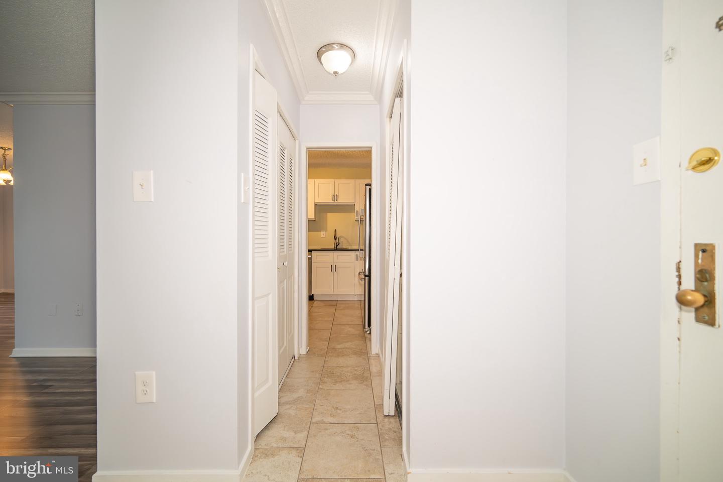 3705 S GEORGE MASON DR #1617S, FALLS CHURCH, Virginia 22041, 2 Bedrooms Bedrooms, ,2 BathroomsBathrooms,Residential,For sale,3705 S GEORGE MASON DR #1617S,VAFX2275652 MLS # VAFX2275652 3705 S GEORGE MASON DR #1617S, FALLS CHURCH, Virginia 22041, 2 Bedrooms Bedrooms, ,2 BathroomsBathrooms,Residential,For sale,3705 S GEORGE MASON DR #1617S,VAFX2275652 MLS # VAFX2275652
