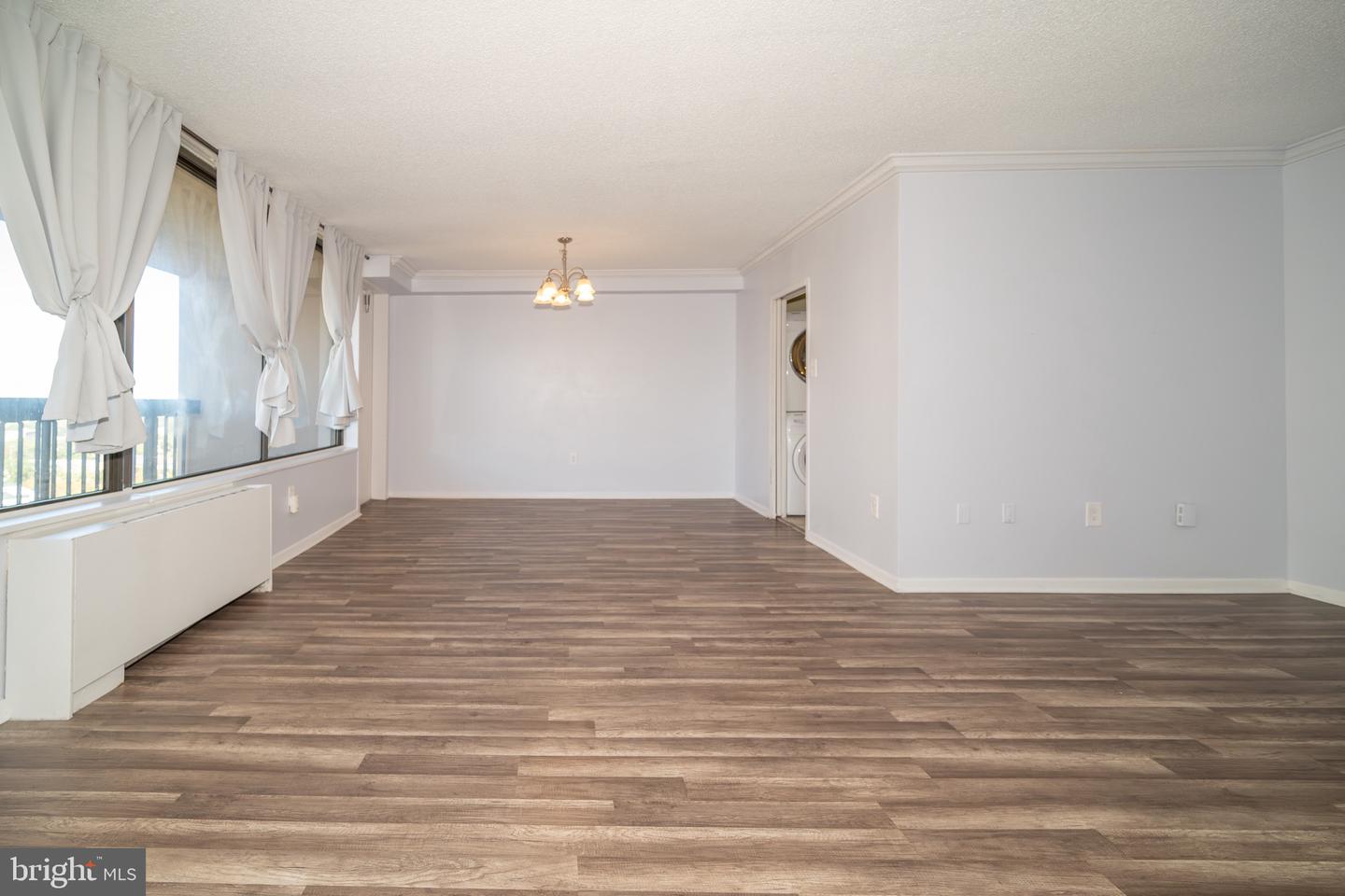 3705 S GEORGE MASON DR #1617S, FALLS CHURCH, Virginia 22041, 2 Bedrooms Bedrooms, ,2 BathroomsBathrooms,Residential,For sale,3705 S GEORGE MASON DR #1617S,VAFX2275652 MLS # VAFX2275652 3705 S GEORGE MASON DR #1617S, FALLS CHURCH, Virginia 22041, 2 Bedrooms Bedrooms, ,2 BathroomsBathrooms,Residential,For sale,3705 S GEORGE MASON DR #1617S,VAFX2275652 MLS # VAFX2275652