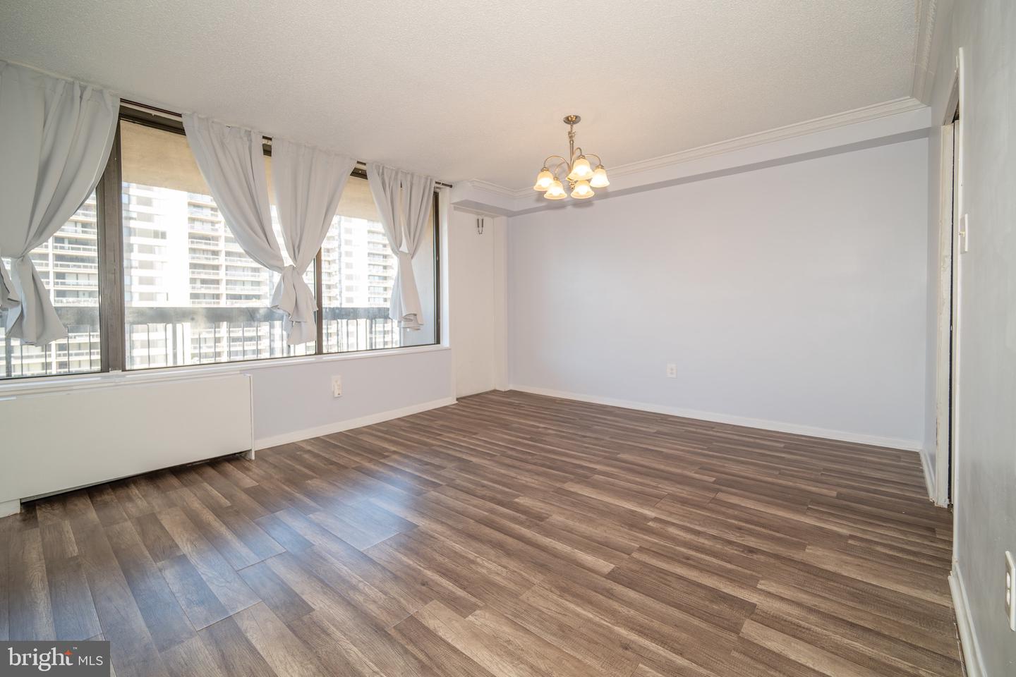 3705 S GEORGE MASON DR #1617S, FALLS CHURCH, Virginia 22041, 2 Bedrooms Bedrooms, ,2 BathroomsBathrooms,Residential,For sale,3705 S GEORGE MASON DR #1617S,VAFX2275652 MLS # VAFX2275652 3705 S GEORGE MASON DR #1617S, FALLS CHURCH, Virginia 22041, 2 Bedrooms Bedrooms, ,2 BathroomsBathrooms,Residential,For sale,3705 S GEORGE MASON DR #1617S,VAFX2275652 MLS # VAFX2275652