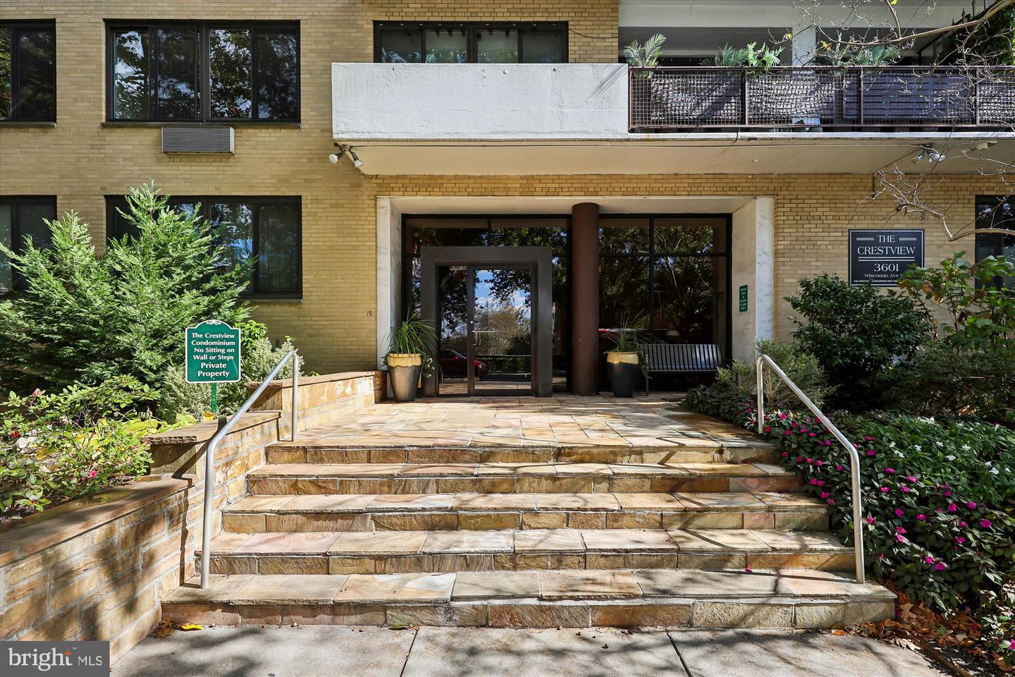 3601 WISCONSIN AVE NW #111, WASHINGTON, District Of Columbia 20016, 1 Bedroom Bedrooms, ,1 BathroomBathrooms,Residential,For sale,3601 WISCONSIN AVE NW #111,DCDC2228424 MLS # DCDC2228424 3601 WISCONSIN AVE NW #111, WASHINGTON, District Of Columbia 20016, 1 Bedroom Bedrooms, ,1 BathroomBathrooms,Residential,For sale,3601 WISCONSIN AVE NW #111,DCDC2228424 MLS # DCDC2228424