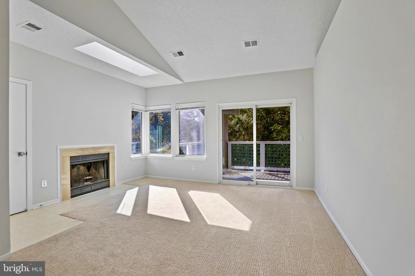 11737-B SUMMERCHASE CIR, RESTON, Virginia 20194, 2 Bedrooms Bedrooms, ,1 BathroomBathrooms,Residential,For sale,11737-B SUMMERCHASE CIR,VAFX2275816 MLS # VAFX2275816 11737-B SUMMERCHASE CIR, RESTON, Virginia 20194, 2 Bedrooms Bedrooms, ,1 BathroomBathrooms,Residential,For sale,11737-B SUMMERCHASE CIR,VAFX2275816 MLS # VAFX2275816