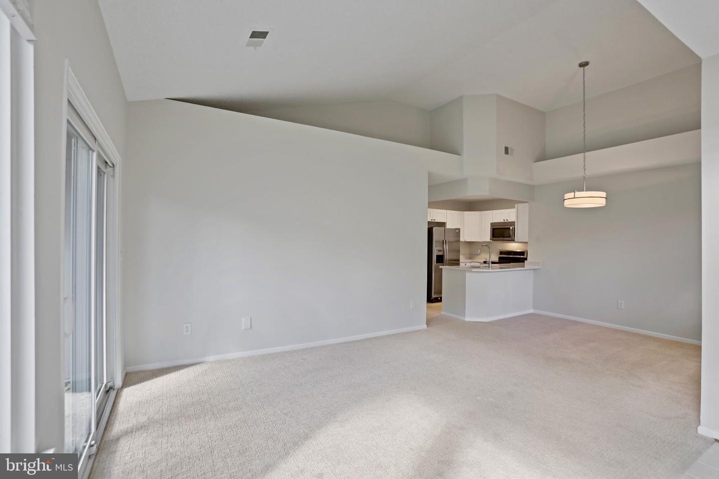 11737-B SUMMERCHASE CIR, RESTON, Virginia 20194, 2 Bedrooms Bedrooms, ,1 BathroomBathrooms,Residential,For sale,11737-B SUMMERCHASE CIR,VAFX2275816 MLS # VAFX2275816 11737-B SUMMERCHASE CIR, RESTON, Virginia 20194, 2 Bedrooms Bedrooms, ,1 BathroomBathrooms,Residential,For sale,11737-B SUMMERCHASE CIR,VAFX2275816 MLS # VAFX2275816