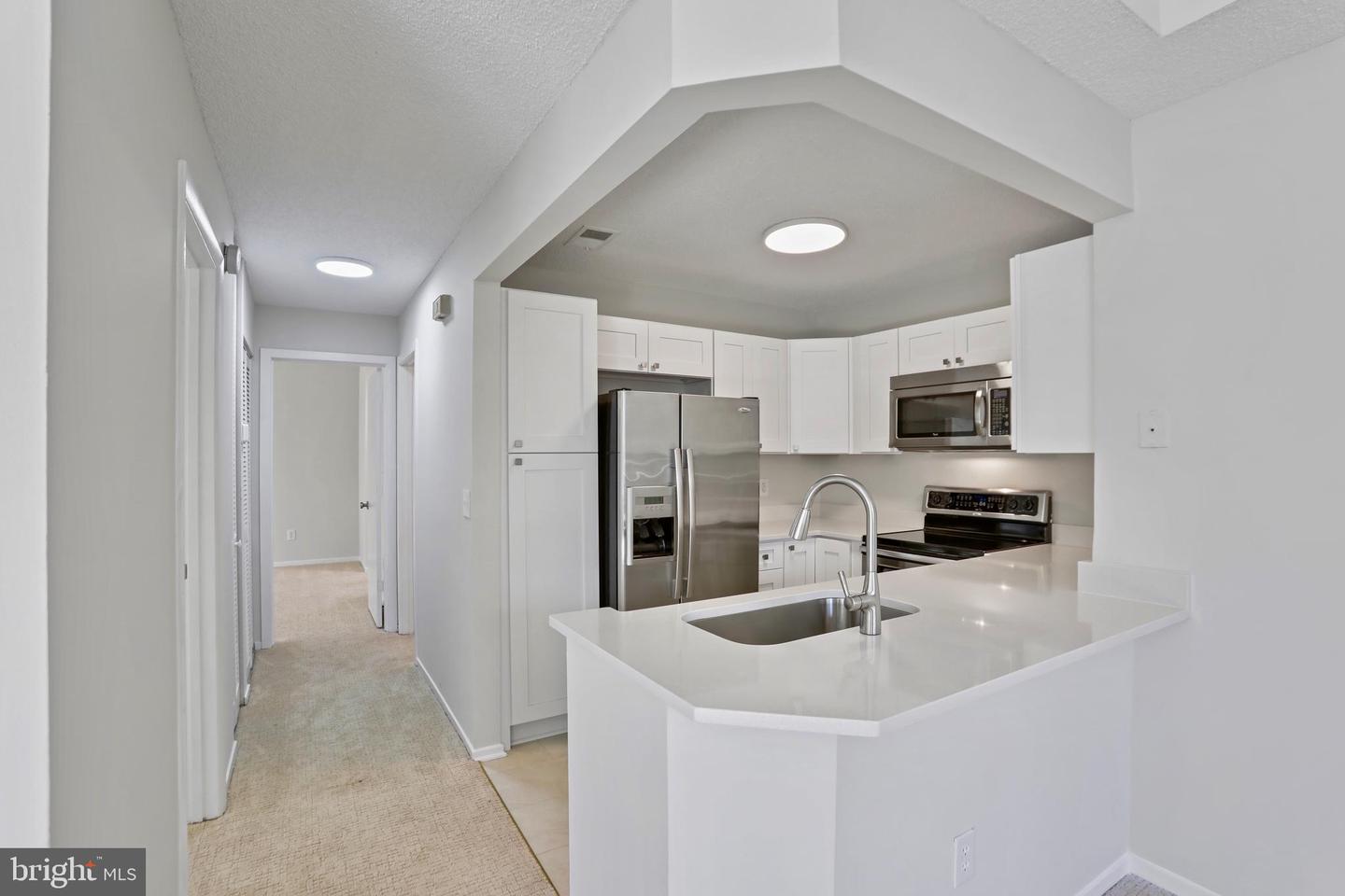 11737-B SUMMERCHASE CIR, RESTON, Virginia 20194, 2 Bedrooms Bedrooms, ,1 BathroomBathrooms,Residential,For sale,11737-B SUMMERCHASE CIR,VAFX2275816 MLS # VAFX2275816 11737-B SUMMERCHASE CIR, RESTON, Virginia 20194, 2 Bedrooms Bedrooms, ,1 BathroomBathrooms,Residential,For sale,11737-B SUMMERCHASE CIR,VAFX2275816 MLS # VAFX2275816
