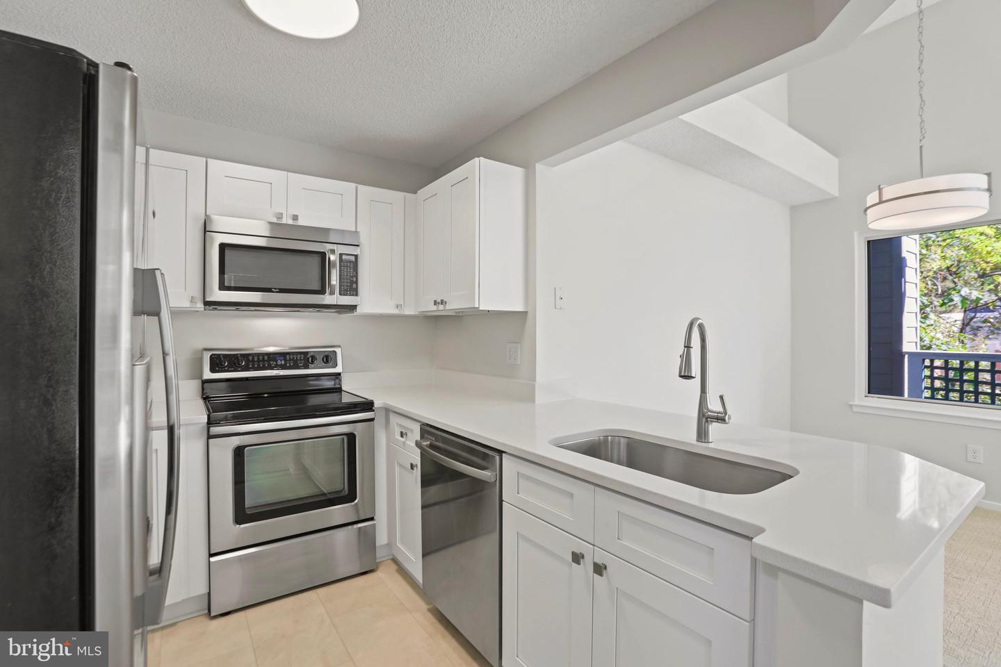 11737-B SUMMERCHASE CIR, RESTON, Virginia 20194, 2 Bedrooms Bedrooms, ,1 BathroomBathrooms,Residential,For sale,11737-B SUMMERCHASE CIR,VAFX2275816 MLS # VAFX2275816 11737-B SUMMERCHASE CIR, RESTON, Virginia 20194, 2 Bedrooms Bedrooms, ,1 BathroomBathrooms,Residential,For sale,11737-B SUMMERCHASE CIR,VAFX2275816 MLS # VAFX2275816