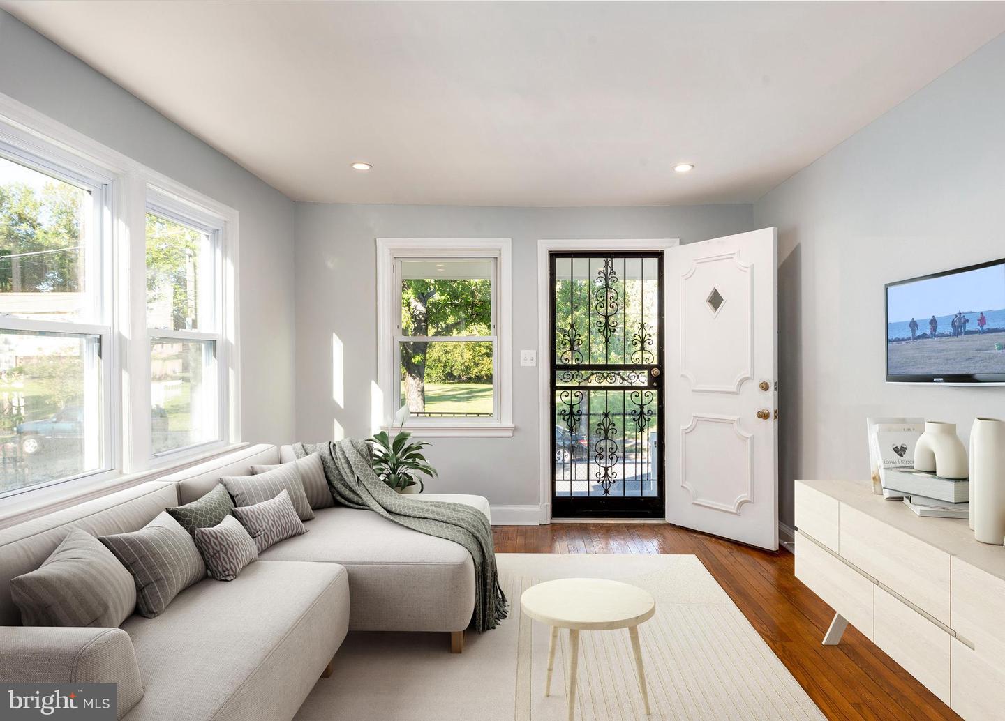 5513 JAY ST NE, WASHINGTON, District Of Columbia 20019, 4 Bedrooms Bedrooms, ,2 BathroomsBathrooms,Residential,For sale,5513 JAY ST NE,DCDC2228246 MLS # DCDC2228246