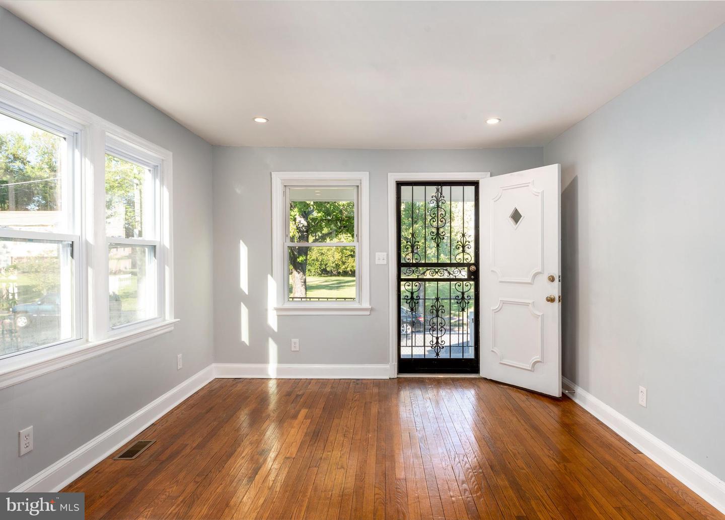 5513 JAY ST NE, WASHINGTON, District Of Columbia 20019, 4 Bedrooms Bedrooms, ,2 BathroomsBathrooms,Residential,For sale,5513 JAY ST NE,DCDC2228246 MLS # DCDC2228246
