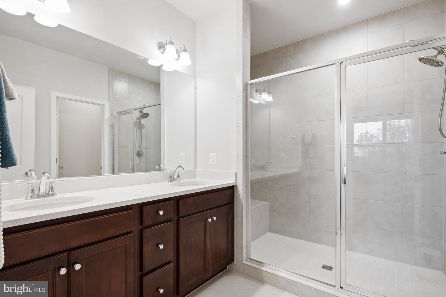 5509 VALMARANA WAY, ALEXANDRIA, Virginia 22312, 2 Bedrooms Bedrooms, ,3 BathroomsBathrooms,Residential,For sale,5509 VALMARANA WAY,VAFX2275648 MLS # VAFX2275648 5509 VALMARANA WAY, ALEXANDRIA, Virginia 22312, 2 Bedrooms Bedrooms, ,3 BathroomsBathrooms,Residential,For sale,5509 VALMARANA WAY,VAFX2275648 MLS # VAFX2275648
