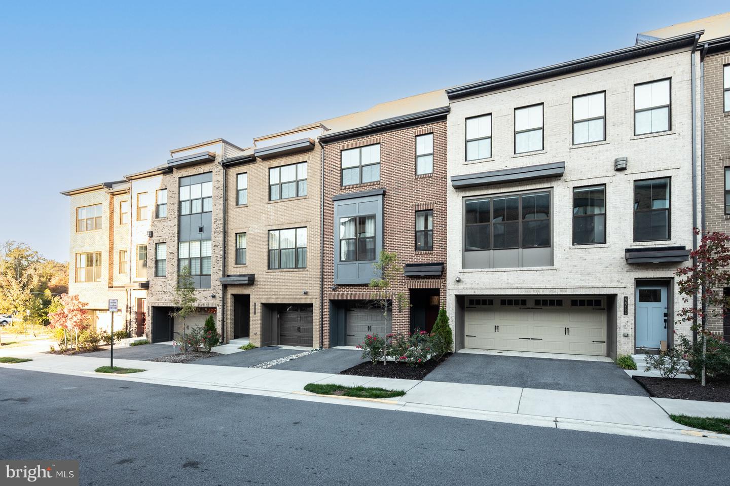 5509 VALMARANA WAY, ALEXANDRIA, Virginia 22312, 2 Bedrooms Bedrooms, ,3 BathroomsBathrooms,Residential,For sale,5509 VALMARANA WAY,VAFX2275648 MLS # VAFX2275648 5509 VALMARANA WAY, ALEXANDRIA, Virginia 22312, 2 Bedrooms Bedrooms, ,3 BathroomsBathrooms,Residential,For sale,5509 VALMARANA WAY,VAFX2275648 MLS # VAFX2275648