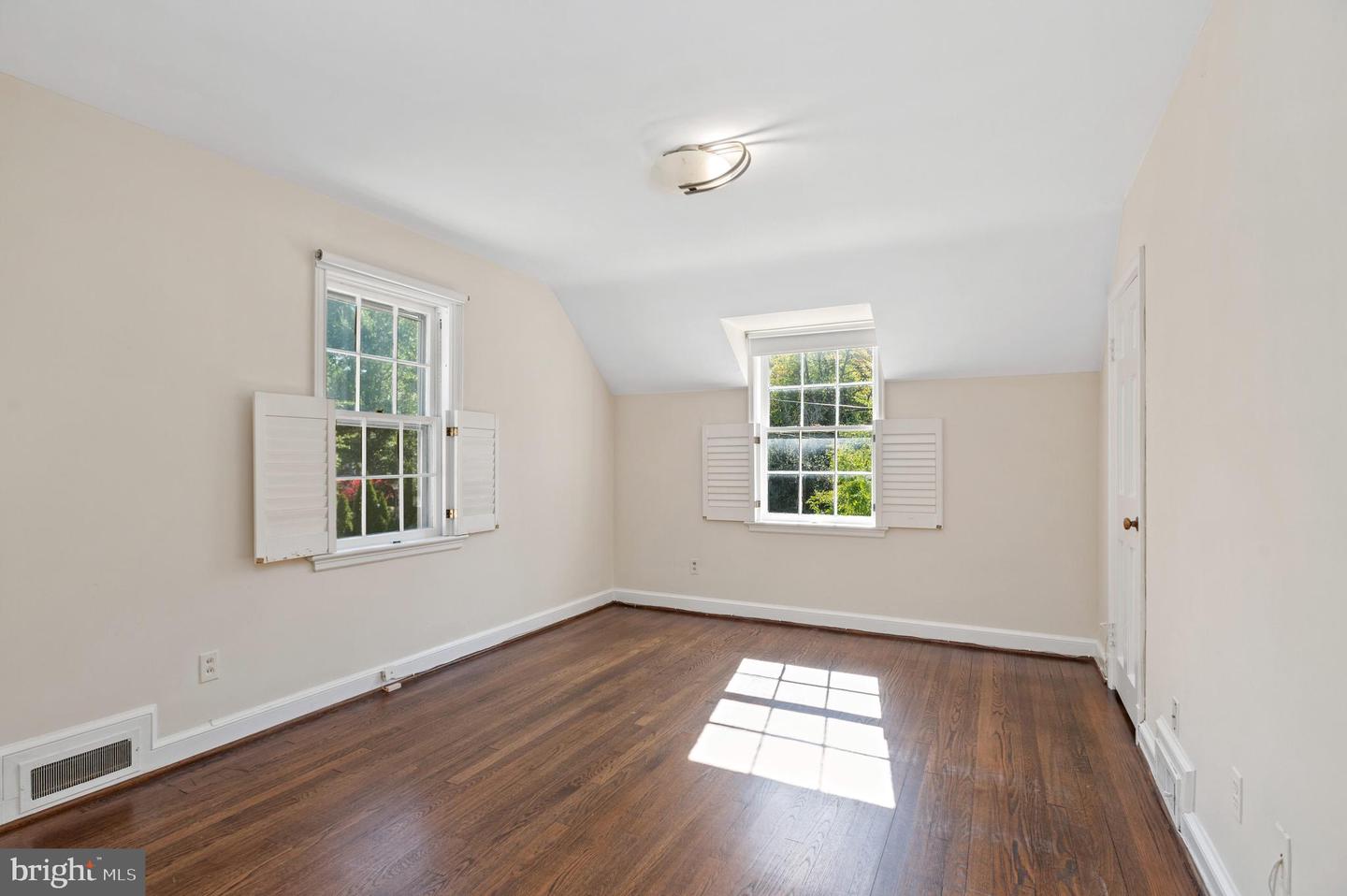 4849 RODMAN ST NW, WASHINGTON, District Of Columbia 20016, 4 Bedrooms Bedrooms, ,4 BathroomsBathrooms,Residential,For sale,4849 RODMAN ST NW,DCDC2228368 MLS # DCDC2228368 4849 RODMAN ST NW, WASHINGTON, District Of Columbia 20016, 4 Bedrooms Bedrooms, ,4 BathroomsBathrooms,Residential,For sale,4849 RODMAN ST NW,DCDC2228368 MLS # DCDC2228368