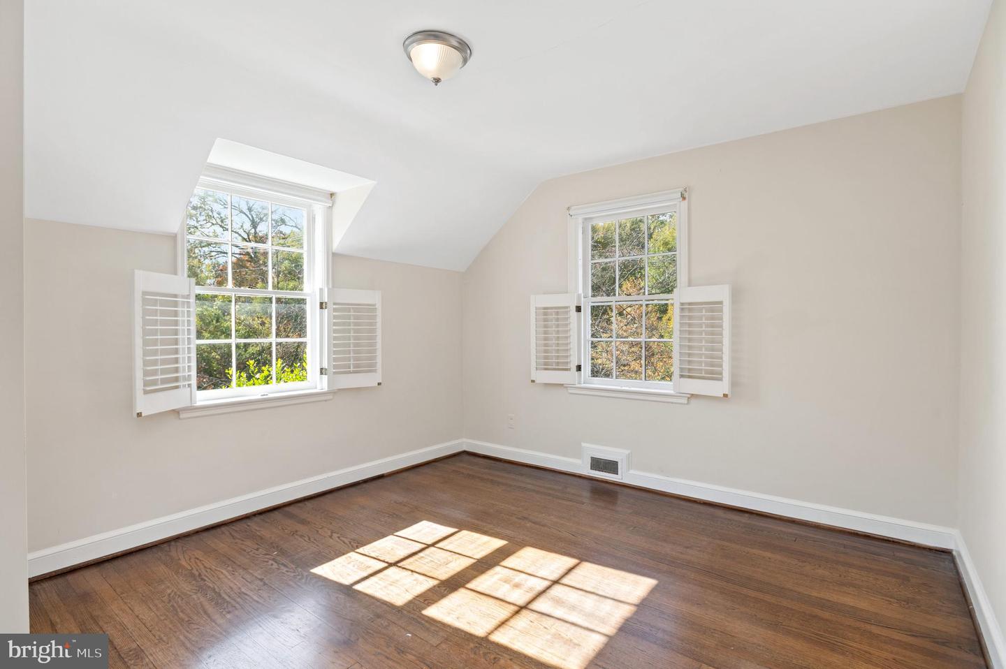 4849 RODMAN ST NW, WASHINGTON, District Of Columbia 20016, 4 Bedrooms Bedrooms, ,4 BathroomsBathrooms,Residential,For sale,4849 RODMAN ST NW,DCDC2228368 MLS # DCDC2228368 4849 RODMAN ST NW, WASHINGTON, District Of Columbia 20016, 4 Bedrooms Bedrooms, ,4 BathroomsBathrooms,Residential,For sale,4849 RODMAN ST NW,DCDC2228368 MLS # DCDC2228368