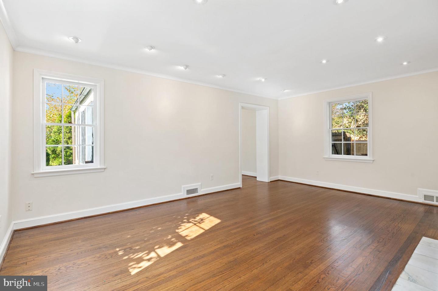4849 RODMAN ST NW, WASHINGTON, District Of Columbia 20016, 4 Bedrooms Bedrooms, ,4 BathroomsBathrooms,Residential,For sale,4849 RODMAN ST NW,DCDC2228368 MLS # DCDC2228368 4849 RODMAN ST NW, WASHINGTON, District Of Columbia 20016, 4 Bedrooms Bedrooms, ,4 BathroomsBathrooms,Residential,For sale,4849 RODMAN ST NW,DCDC2228368 MLS # DCDC2228368