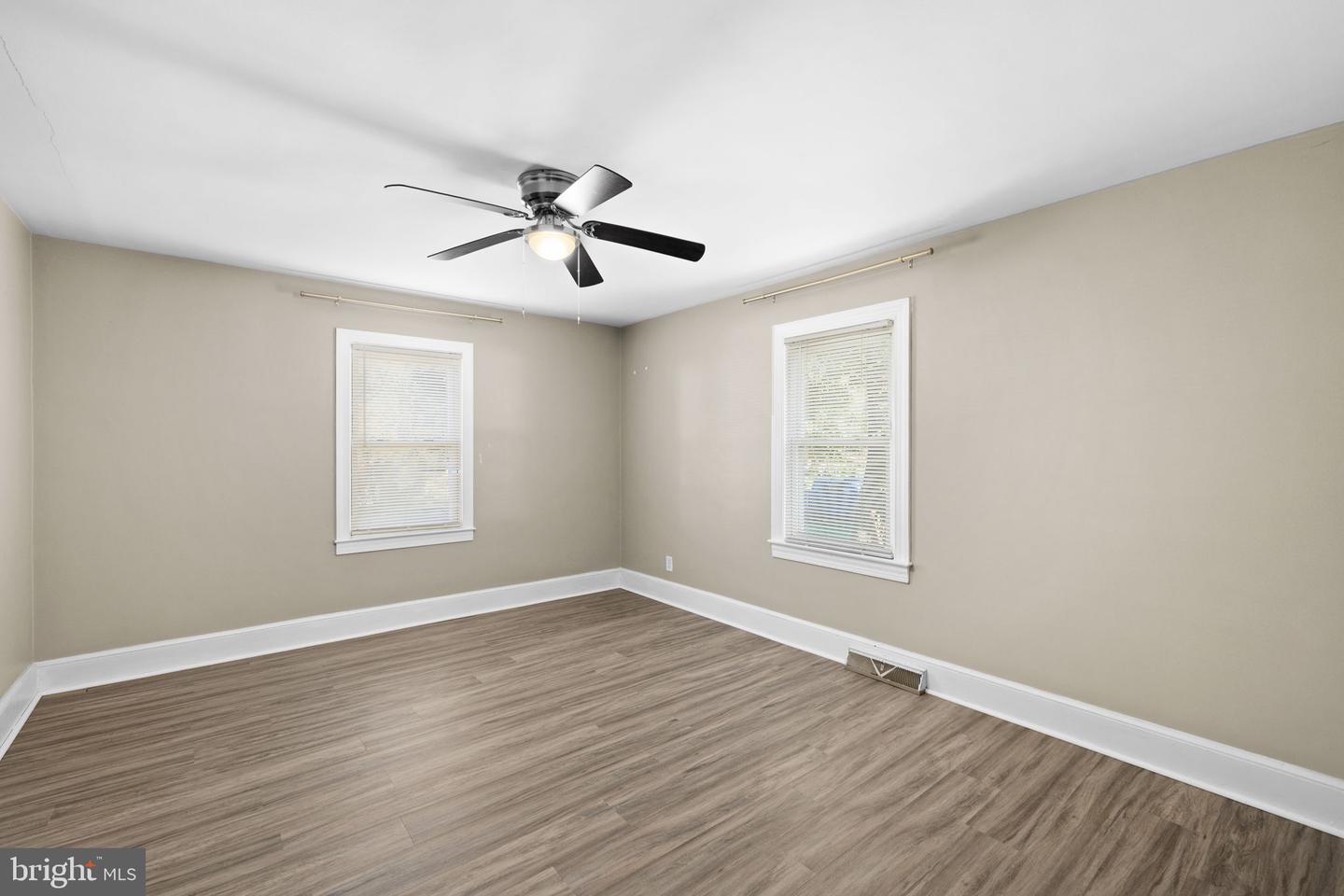 226 HILLCREST DR, FREDERICKSBURG, Virginia 22401, 3 Bedrooms Bedrooms, ,2 BathroomsBathrooms,Residential,For sale,226 HILLCREST DR,VAFB2009168 MLS # VAFB2009168 226 HILLCREST DR, FREDERICKSBURG, Virginia 22401, 3 Bedrooms Bedrooms, ,2 BathroomsBathrooms,Residential,For sale,226 HILLCREST DR,VAFB2009168 MLS # VAFB2009168