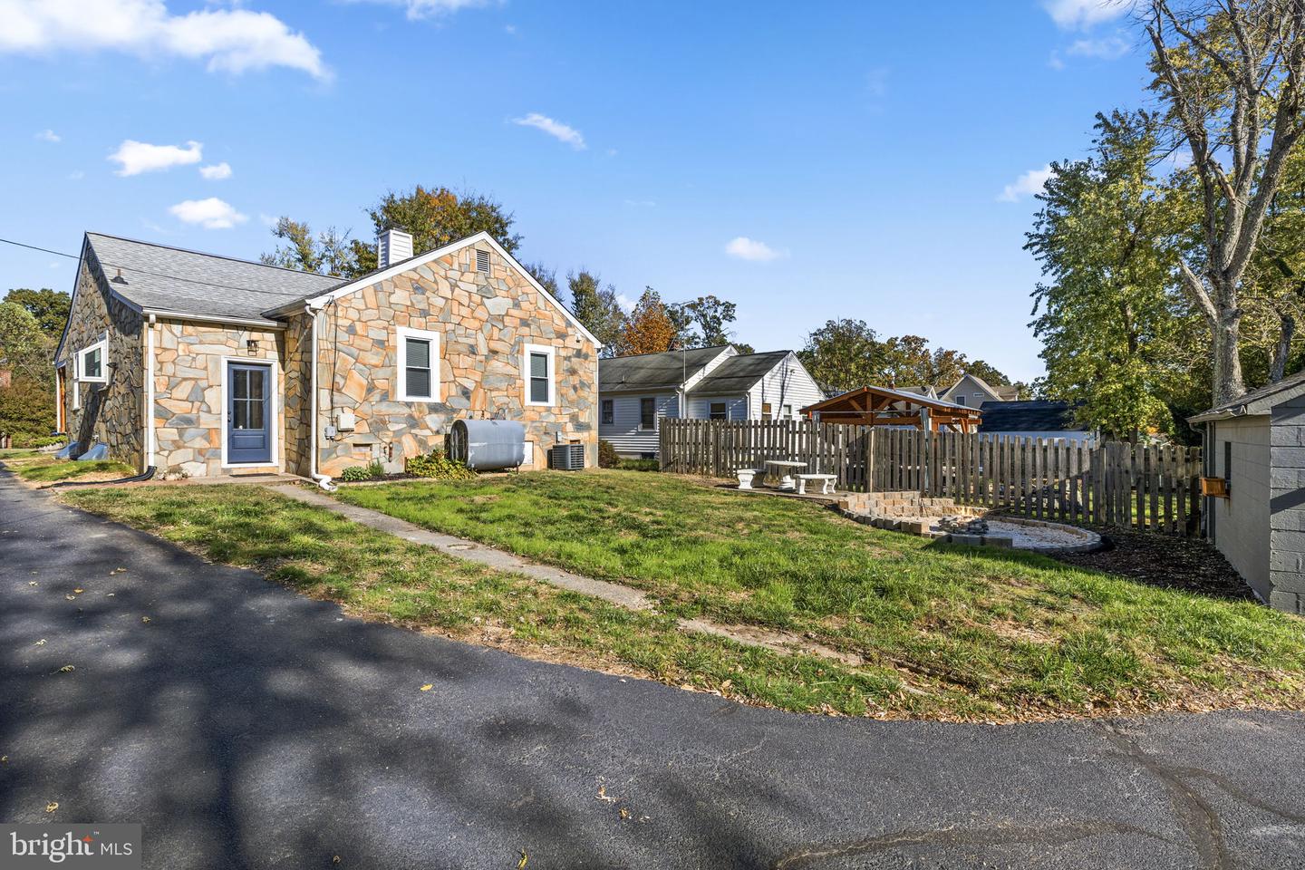 226 HILLCREST DR, FREDERICKSBURG, Virginia 22401, 3 Bedrooms Bedrooms, ,2 BathroomsBathrooms,Residential,For sale,226 HILLCREST DR,VAFB2009168 MLS # VAFB2009168 226 HILLCREST DR, FREDERICKSBURG, Virginia 22401, 3 Bedrooms Bedrooms, ,2 BathroomsBathrooms,Residential,For sale,226 HILLCREST DR,VAFB2009168 MLS # VAFB2009168