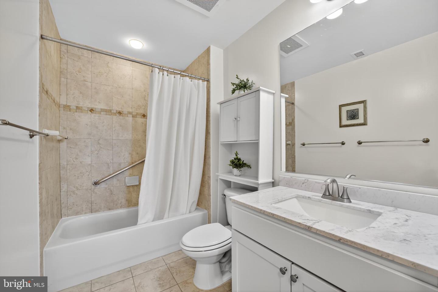 2720 S ARLINGTON MILL DR #914, ARLINGTON, Virginia 22206, 2 Bedrooms Bedrooms, 9 Rooms Rooms,2 BathroomsBathrooms,Residential,For sale,2720 S ARLINGTON MILL DR #914,VAAR2065274 MLS # VAAR2065274 2720 S ARLINGTON MILL DR #914, ARLINGTON, Virginia 22206, 2 Bedrooms Bedrooms, 9 Rooms Rooms,2 BathroomsBathrooms,Residential,For sale,2720 S ARLINGTON MILL DR #914,VAAR2065274 MLS # VAAR2065274
