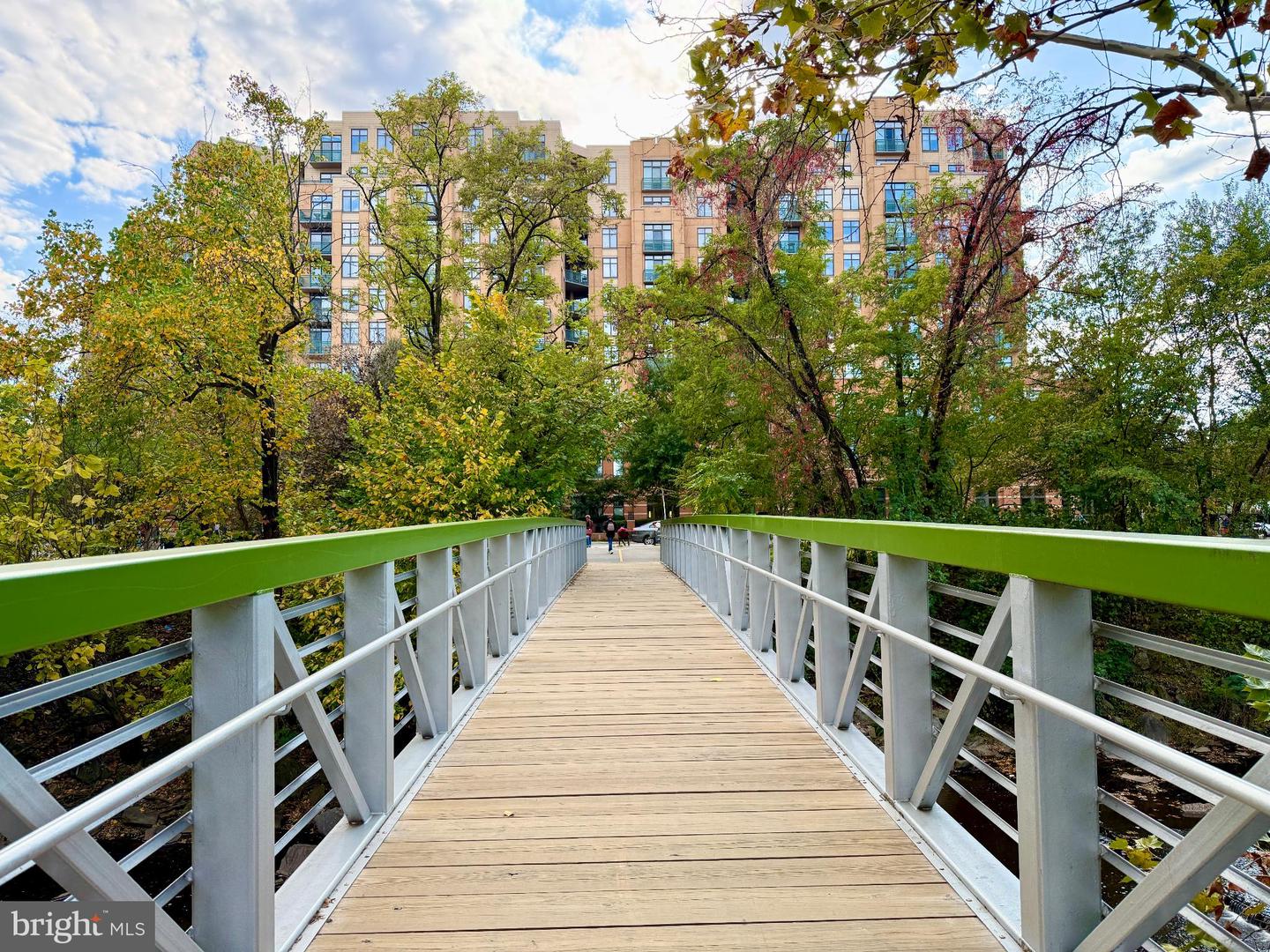 2720 S ARLINGTON MILL DR #914, ARLINGTON, Virginia 22206, 2 Bedrooms Bedrooms, 9 Rooms Rooms,2 BathroomsBathrooms,Residential,For sale,2720 S ARLINGTON MILL DR #914,VAAR2065274 MLS # VAAR2065274 2720 S ARLINGTON MILL DR #914, ARLINGTON, Virginia 22206, 2 Bedrooms Bedrooms, 9 Rooms Rooms,2 BathroomsBathrooms,Residential,For sale,2720 S ARLINGTON MILL DR #914,VAAR2065274 MLS # VAAR2065274