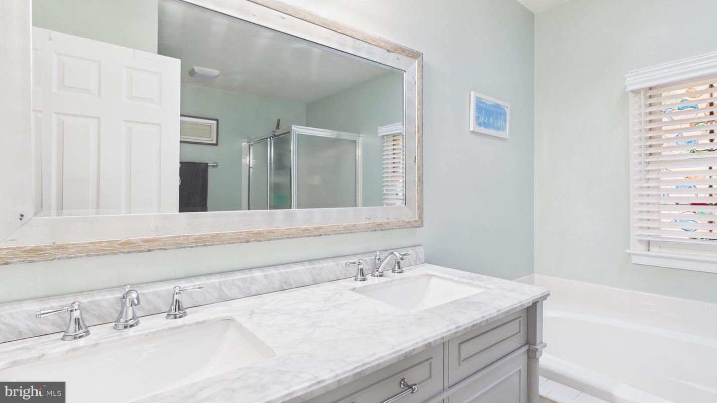 15277 SURREY HOUSE WAY, CENTREVILLE, Virginia 20120, 5 Bedrooms Bedrooms, ,4 BathroomsBathrooms,Residential,For sale,15277 SURREY HOUSE WAY,VAFX2275926 MLS # VAFX2275926 15277 SURREY HOUSE WAY, CENTREVILLE, Virginia 20120, 5 Bedrooms Bedrooms, ,4 BathroomsBathrooms,Residential,For sale,15277 SURREY HOUSE WAY,VAFX2275926 MLS # VAFX2275926