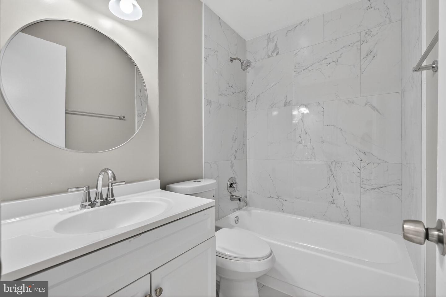 7626 LEE LANDING DR, FALLS CHURCH, Virginia 22043, 2 Bedrooms Bedrooms, 4 Rooms Rooms,1 BathroomBathrooms,Residential,For sale,7626 LEE LANDING DR,VAFX2275938 MLS # VAFX2275938 7626 LEE LANDING DR, FALLS CHURCH, Virginia 22043, 2 Bedrooms Bedrooms, 4 Rooms Rooms,1 BathroomBathrooms,Residential,For sale,7626 LEE LANDING DR,VAFX2275938 MLS # VAFX2275938