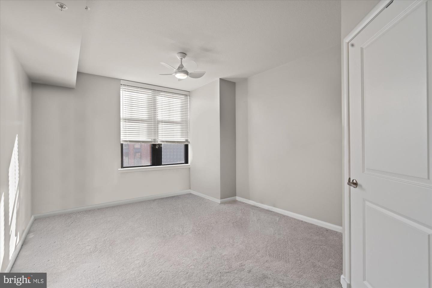 1021 N GARFIELD ST #409, ARLINGTON, Virginia 22201, 3 Bedrooms Bedrooms, ,2 BathroomsBathrooms,Residential,For sale,1021 N GARFIELD ST #409,VAAR2065284 MLS # VAAR2065284 1021 N GARFIELD ST #409, ARLINGTON, Virginia 22201, 3 Bedrooms Bedrooms, ,2 BathroomsBathrooms,Residential,For sale,1021 N GARFIELD ST #409,VAAR2065284 MLS # VAAR2065284