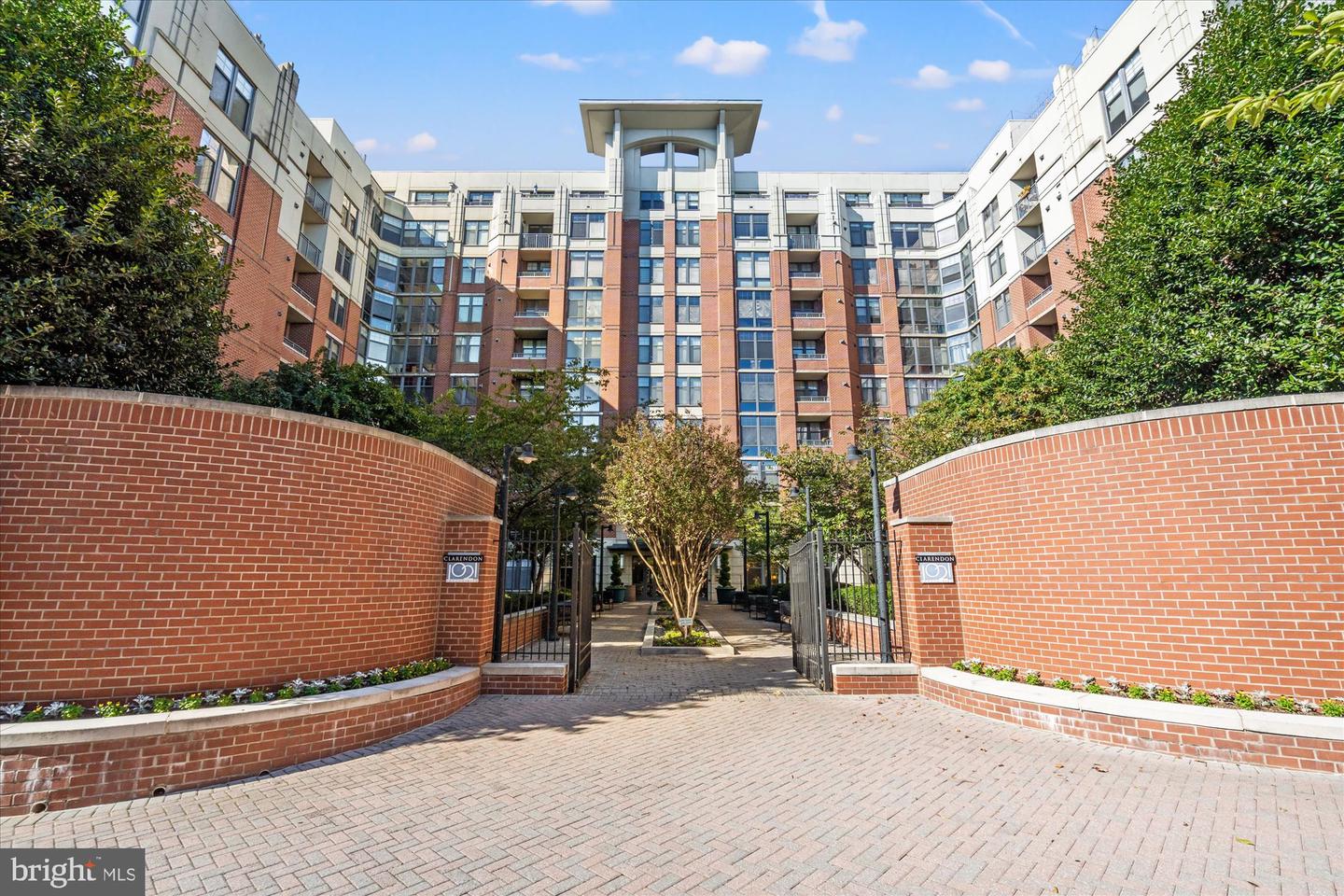 1021 N GARFIELD ST #409, ARLINGTON, Virginia 22201, 3 Bedrooms Bedrooms, ,2 BathroomsBathrooms,Residential,For sale,1021 N GARFIELD ST #409,VAAR2065284 MLS # VAAR2065284 1021 N GARFIELD ST #409, ARLINGTON, Virginia 22201, 3 Bedrooms Bedrooms, ,2 BathroomsBathrooms,Residential,For sale,1021 N GARFIELD ST #409,VAAR2065284 MLS # VAAR2065284
