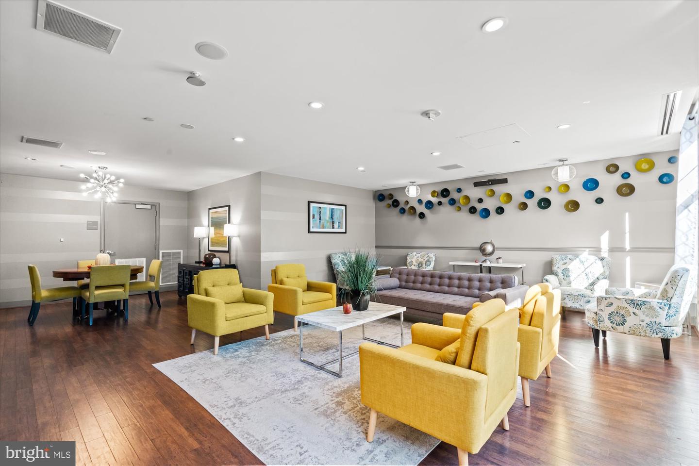 1021 N GARFIELD ST #409, ARLINGTON, Virginia 22201, 3 Bedrooms Bedrooms, ,2 BathroomsBathrooms,Residential,For sale,1021 N GARFIELD ST #409,VAAR2065284 MLS # VAAR2065284 1021 N GARFIELD ST #409, ARLINGTON, Virginia 22201, 3 Bedrooms Bedrooms, ,2 BathroomsBathrooms,Residential,For sale,1021 N GARFIELD ST #409,VAAR2065284 MLS # VAAR2065284
