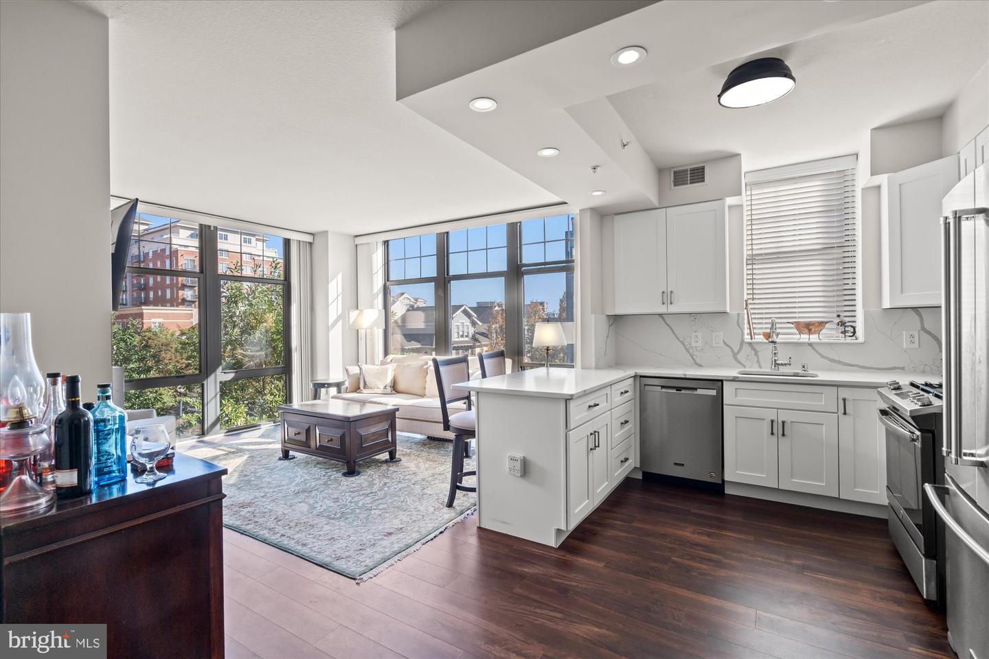 1021 N GARFIELD ST #409, ARLINGTON, Virginia 22201, 3 Bedrooms Bedrooms, ,2 BathroomsBathrooms,Residential,For sale,1021 N GARFIELD ST #409,VAAR2065284 MLS # VAAR2065284 1021 N GARFIELD ST #409, ARLINGTON, Virginia 22201, 3 Bedrooms Bedrooms, ,2 BathroomsBathrooms,Residential,For sale,1021 N GARFIELD ST #409,VAAR2065284 MLS # VAAR2065284