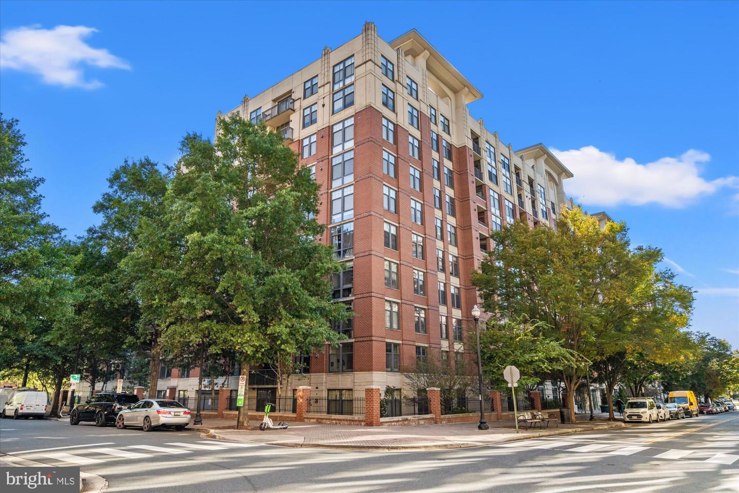 1021 N GARFIELD ST #409, ARLINGTON, Virginia 22201, 3 Bedrooms Bedrooms, ,2 BathroomsBathrooms,Residential,For sale,1021 N GARFIELD ST #409,VAAR2065284 MLS # VAAR2065284 1021 N GARFIELD ST #409, ARLINGTON, Virginia 22201, 3 Bedrooms Bedrooms, ,2 BathroomsBathrooms,Residential,For sale,1021 N GARFIELD ST #409,VAAR2065284 MLS # VAAR2065284