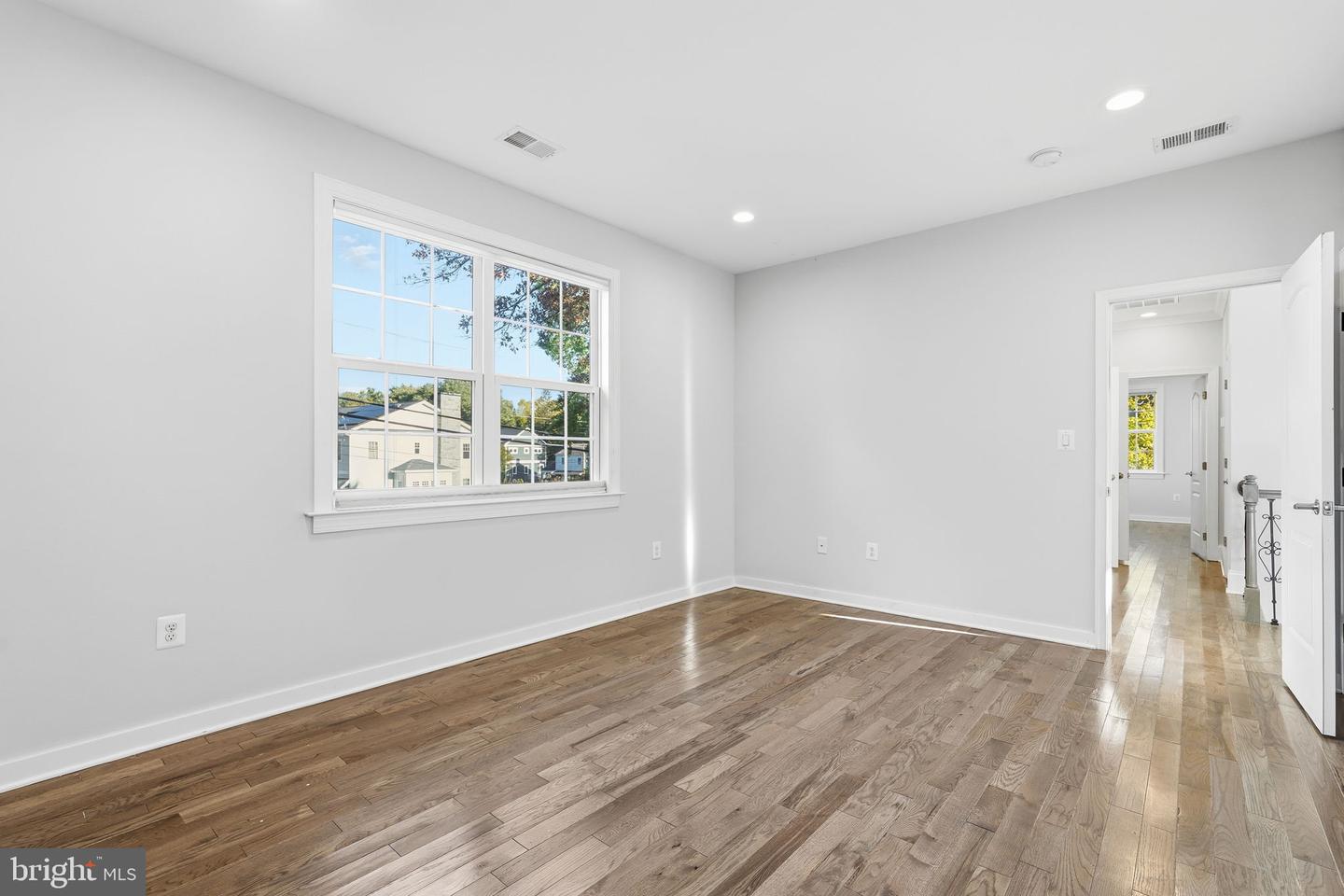 2302 WESTMORELAND ST, FALLS CHURCH, Virginia 22046, 5 Bedrooms Bedrooms, ,4 BathroomsBathrooms,Residential,For sale,2302 WESTMORELAND ST,VAFX2275958 MLS # VAFX2275958 2302 WESTMORELAND ST, FALLS CHURCH, Virginia 22046, 5 Bedrooms Bedrooms, ,4 BathroomsBathrooms,Residential,For sale,2302 WESTMORELAND ST,VAFX2275958 MLS # VAFX2275958