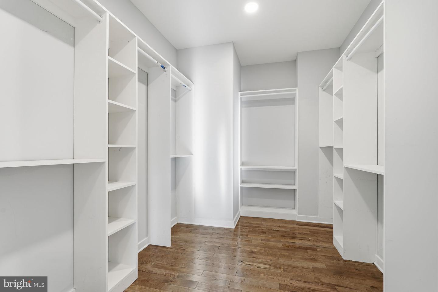 2302 WESTMORELAND ST, FALLS CHURCH, Virginia 22046, 5 Bedrooms Bedrooms, ,4 BathroomsBathrooms,Residential,For sale,2302 WESTMORELAND ST,VAFX2275958 MLS # VAFX2275958 2302 WESTMORELAND ST, FALLS CHURCH, Virginia 22046, 5 Bedrooms Bedrooms, ,4 BathroomsBathrooms,Residential,For sale,2302 WESTMORELAND ST,VAFX2275958 MLS # VAFX2275958