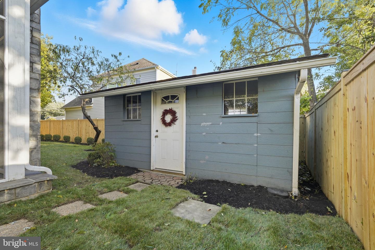 2302 WESTMORELAND ST, FALLS CHURCH, Virginia 22046, 5 Bedrooms Bedrooms, ,4 BathroomsBathrooms,Residential,For sale,2302 WESTMORELAND ST,VAFX2275958 MLS # VAFX2275958 2302 WESTMORELAND ST, FALLS CHURCH, Virginia 22046, 5 Bedrooms Bedrooms, ,4 BathroomsBathrooms,Residential,For sale,2302 WESTMORELAND ST,VAFX2275958 MLS # VAFX2275958