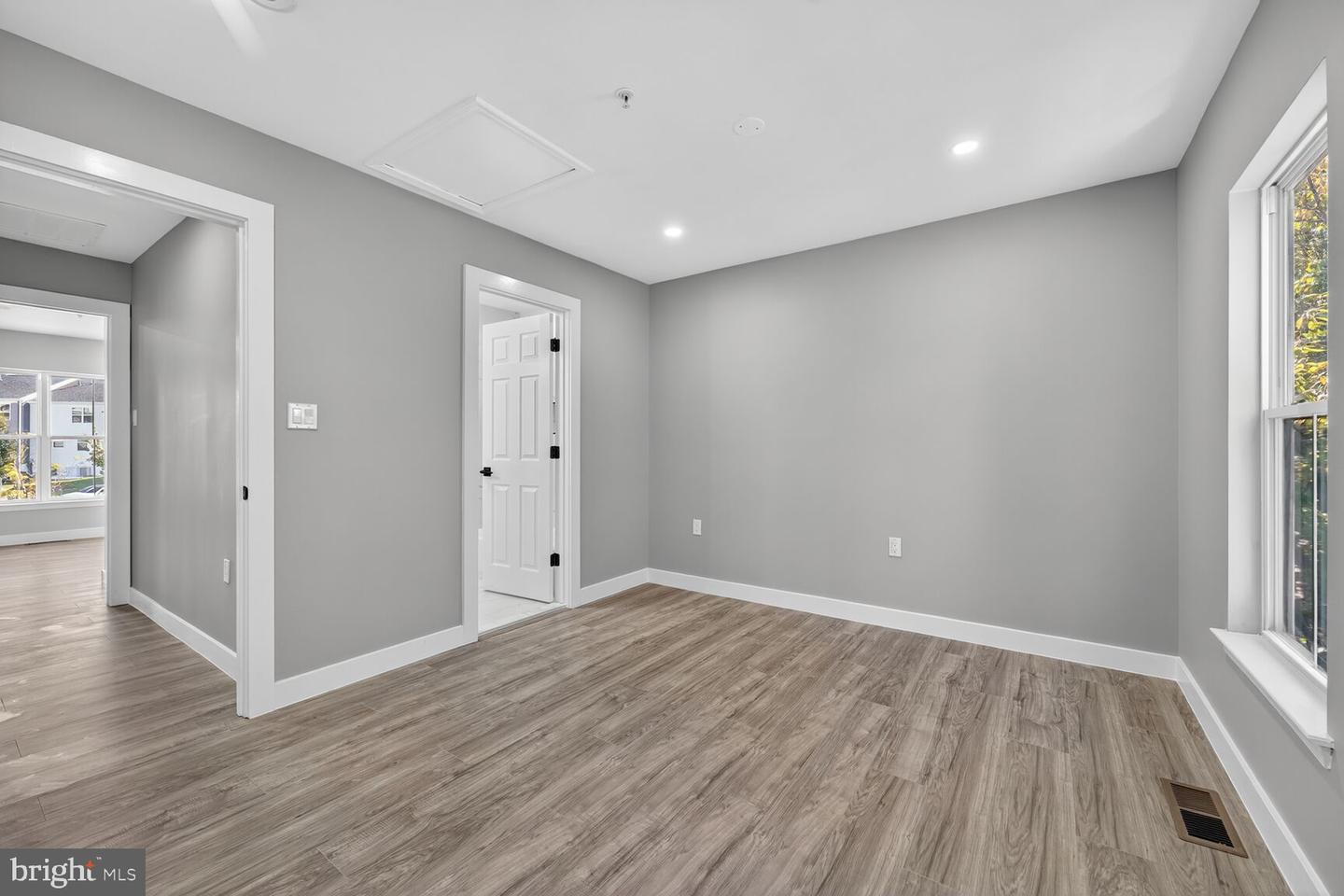 1723 STANTON TER SE, WASHINGTON, District Of Columbia 20020, 3 Bedrooms Bedrooms, 6 Rooms Rooms,3 BathroomsBathrooms,Residential,For sale,1723 STANTON TER SE,DCDC2228598 MLS # DCDC2228598