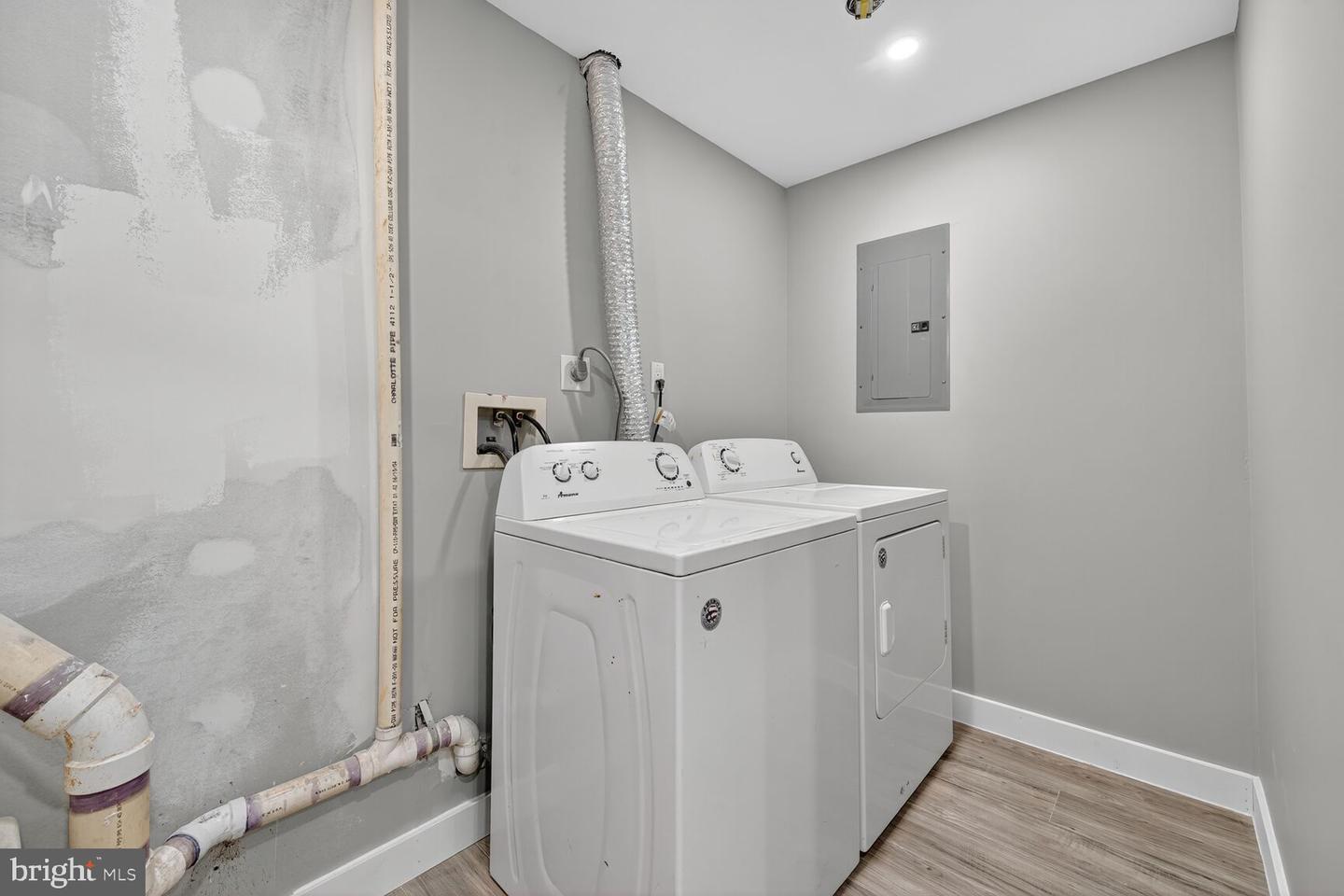 1723 STANTON TER SE, WASHINGTON, District Of Columbia 20020, 3 Bedrooms Bedrooms, 6 Rooms Rooms,3 BathroomsBathrooms,Residential,For sale,1723 STANTON TER SE,DCDC2228598 MLS # DCDC2228598