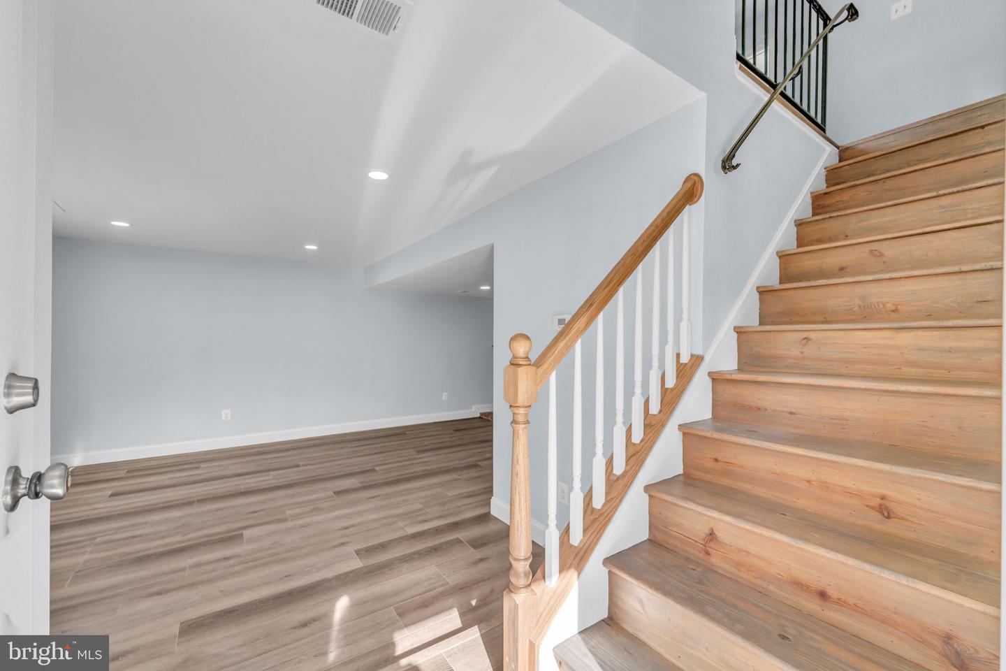 13314 APGAR PL, HERNDON, Virginia 20170, 3 Bedrooms Bedrooms, ,2 BathroomsBathrooms,Residential,For sale,13314 APGAR PL,VAFX2275928 MLS # VAFX2275928