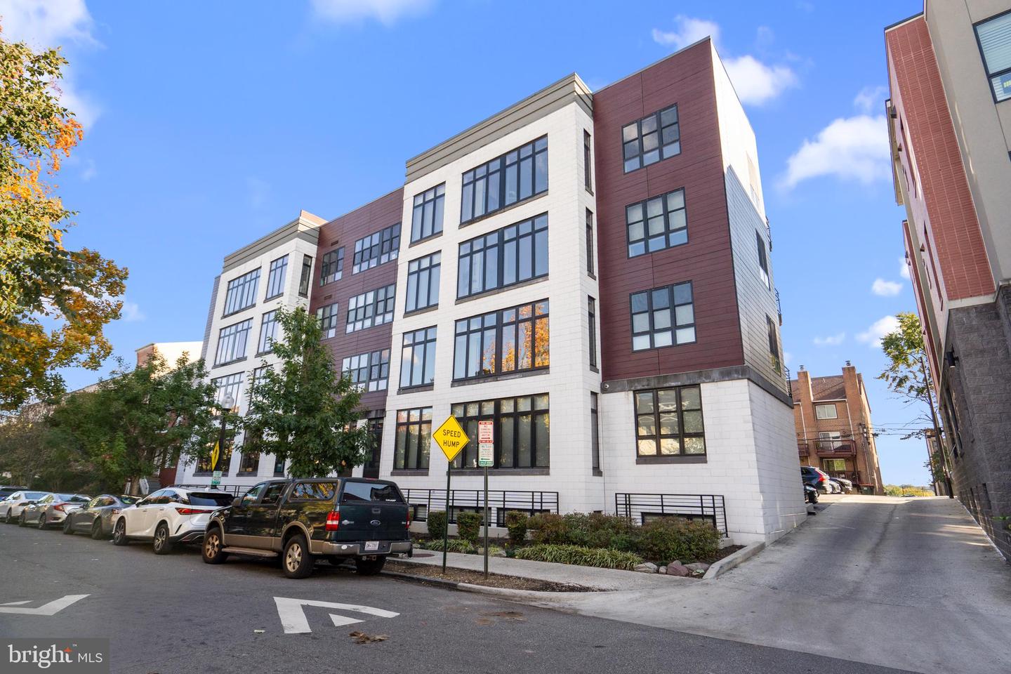 1345 K ST SE #401, WASHINGTON, District Of Columbia 20003, 2 Bedrooms Bedrooms, ,2 BathroomsBathrooms,Residential,For sale,1345 K ST SE #401,DCDC2228452 MLS # DCDC2228452 1345 K ST SE #401, WASHINGTON, District Of Columbia 20003, 2 Bedrooms Bedrooms, ,2 BathroomsBathrooms,Residential,For sale,1345 K ST SE #401,DCDC2228452 MLS # DCDC2228452