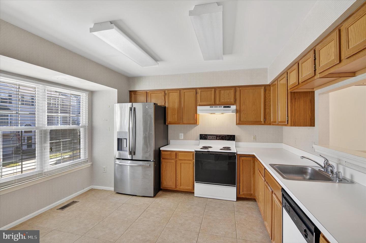 6004 KEBLE DR, ALEXANDRIA, Virginia 22315, 3 Bedrooms Bedrooms, 7 Rooms Rooms,2 BathroomsBathrooms,Residential,For sale,6004 KEBLE DR,VAFX2275848 MLS # VAFX2275848 6004 KEBLE DR, ALEXANDRIA, Virginia 22315, 3 Bedrooms Bedrooms, 7 Rooms Rooms,2 BathroomsBathrooms,Residential,For sale,6004 KEBLE DR,VAFX2275848 MLS # VAFX2275848