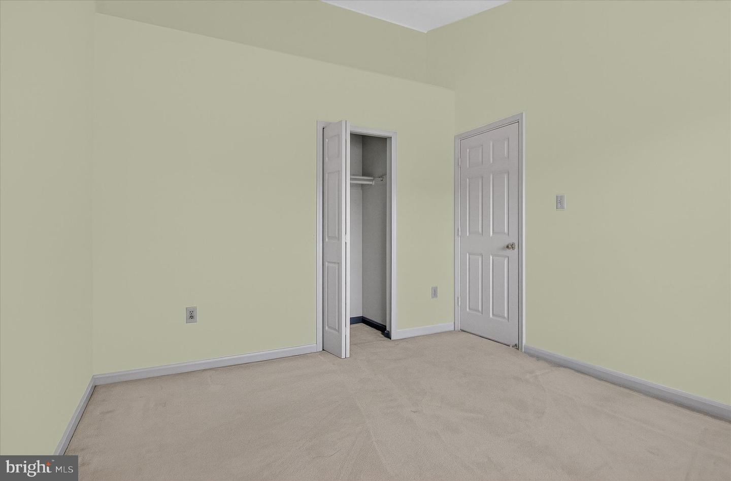 6004 KEBLE DR, ALEXANDRIA, Virginia 22315, 3 Bedrooms Bedrooms, 7 Rooms Rooms,2 BathroomsBathrooms,Residential,For sale,6004 KEBLE DR,VAFX2275848 MLS # VAFX2275848 6004 KEBLE DR, ALEXANDRIA, Virginia 22315, 3 Bedrooms Bedrooms, 7 Rooms Rooms,2 BathroomsBathrooms,Residential,For sale,6004 KEBLE DR,VAFX2275848 MLS # VAFX2275848